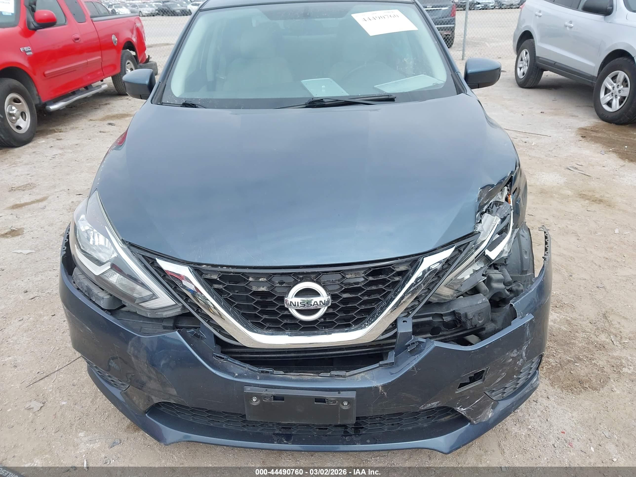 NISSAN SENTRA image 6