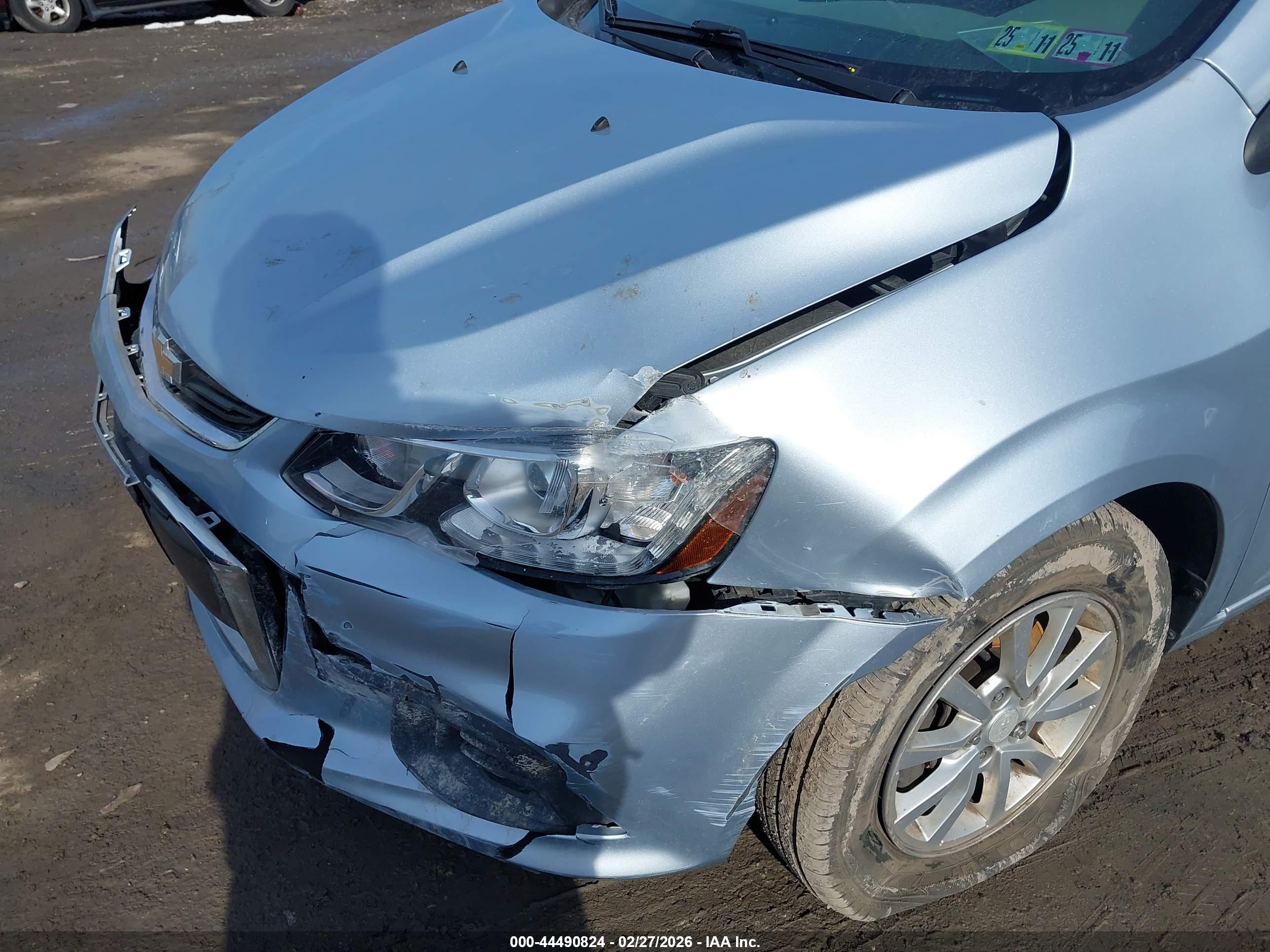CHEVROLET SONIC image 6