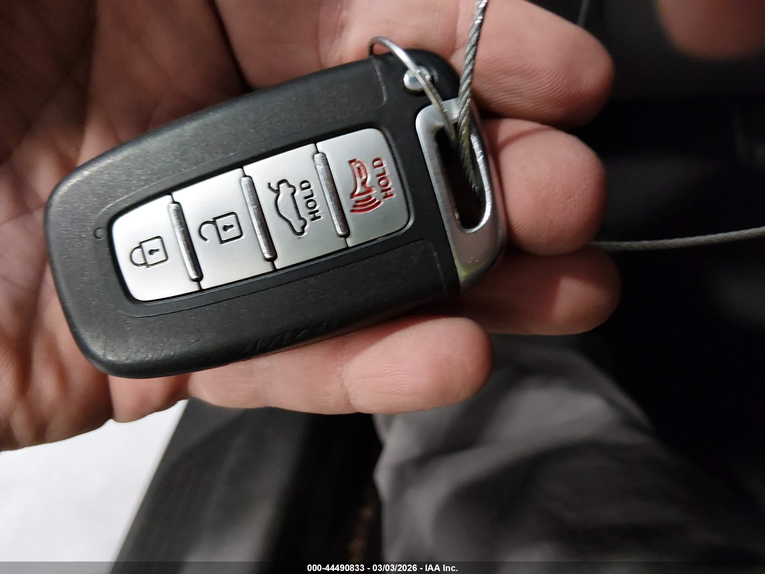 HYUNDAI SONATA image 11