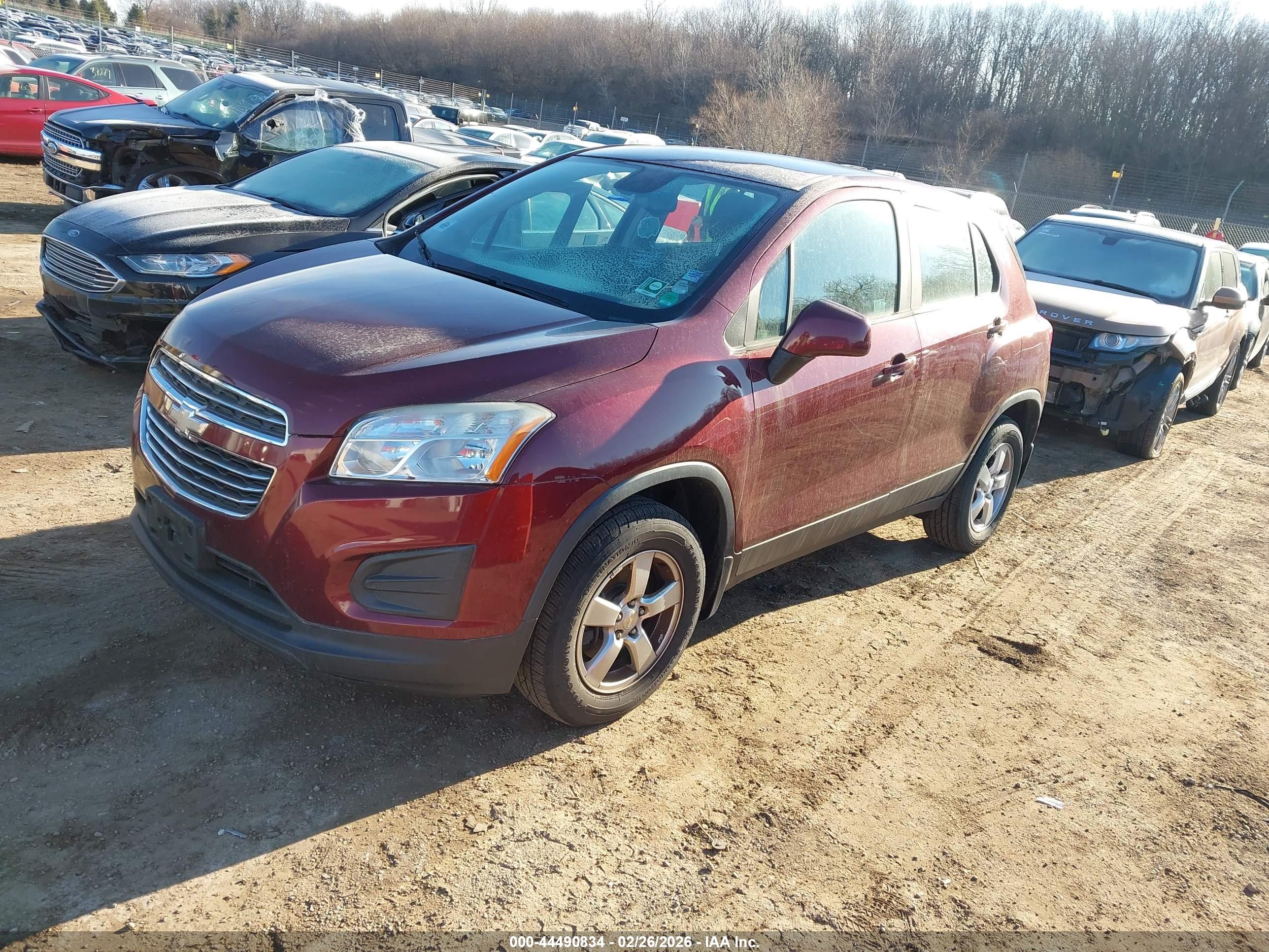 CHEVROLET TRAX image 2