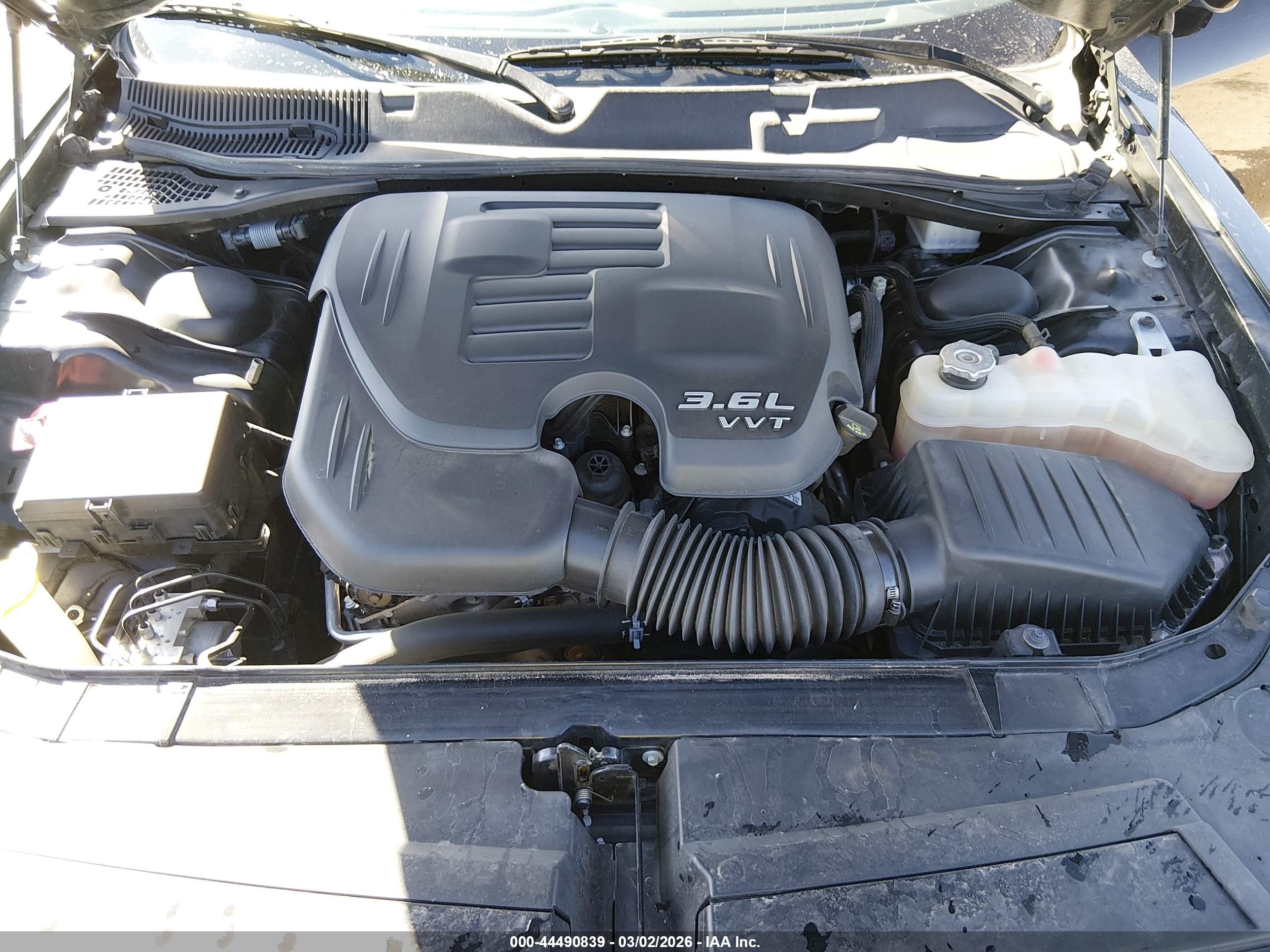 DODGE CHALLENGER image 10