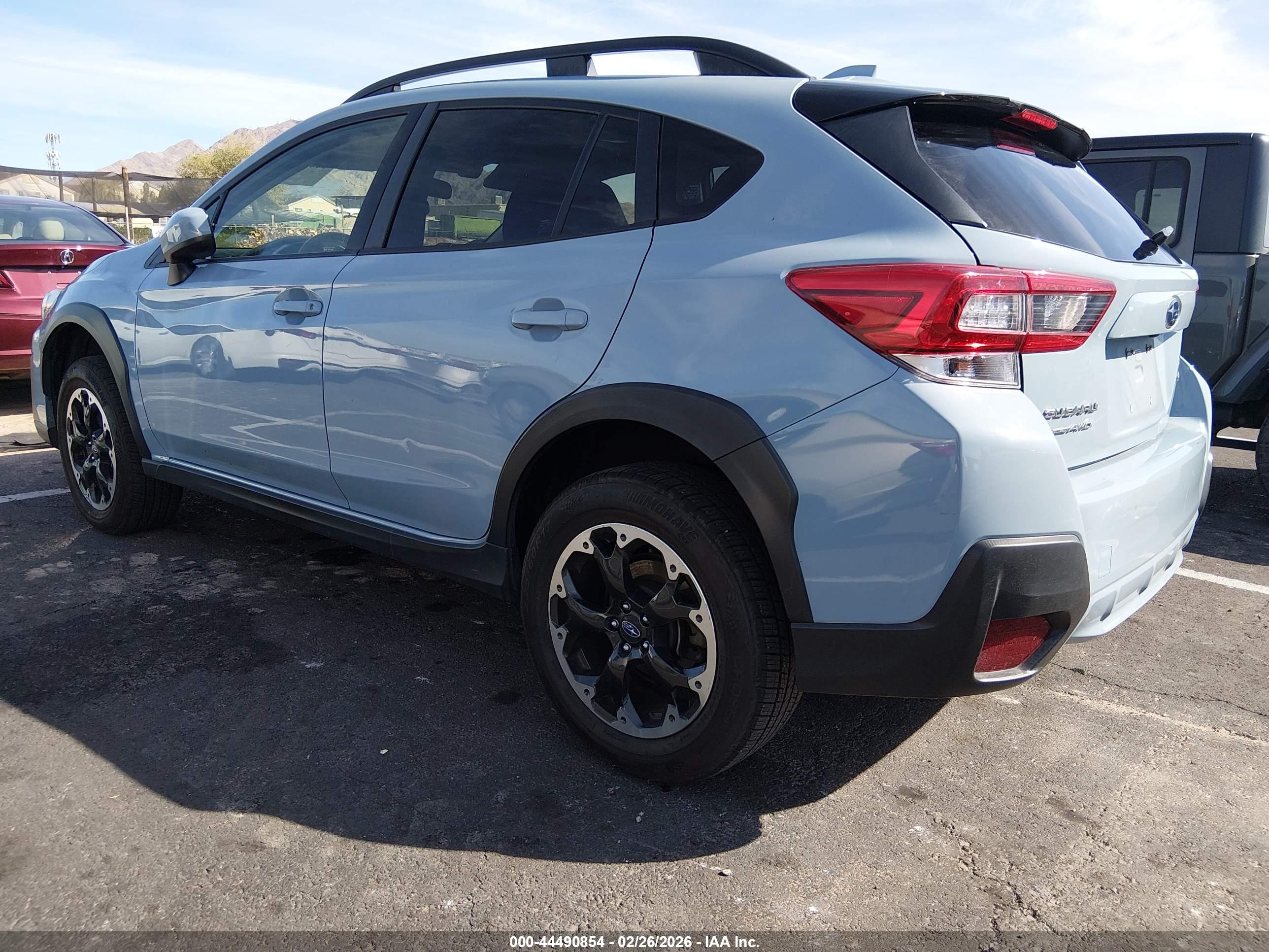 SUBARU CROSSTREK image 3