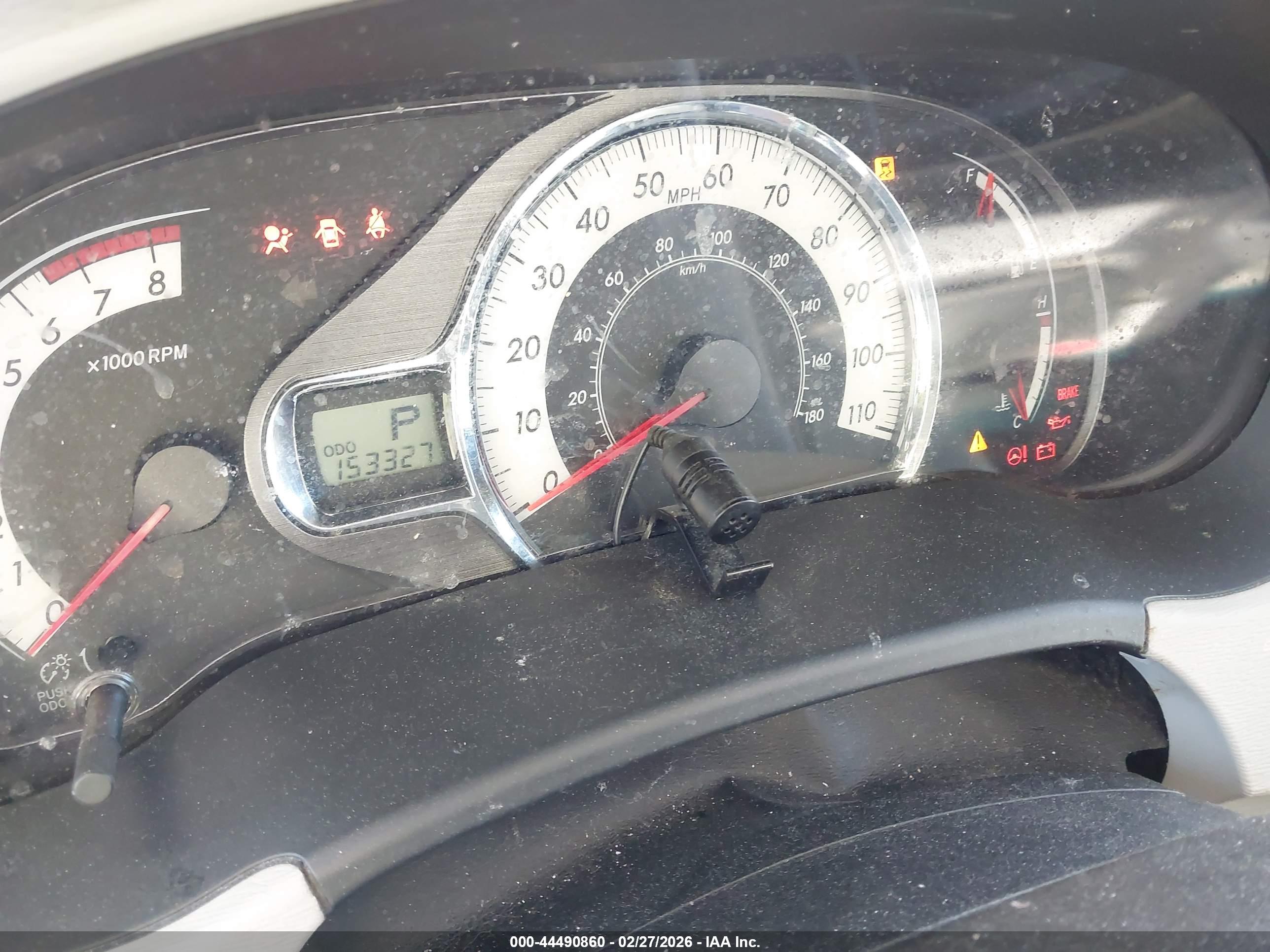 TOYOTA SIENNA image 7