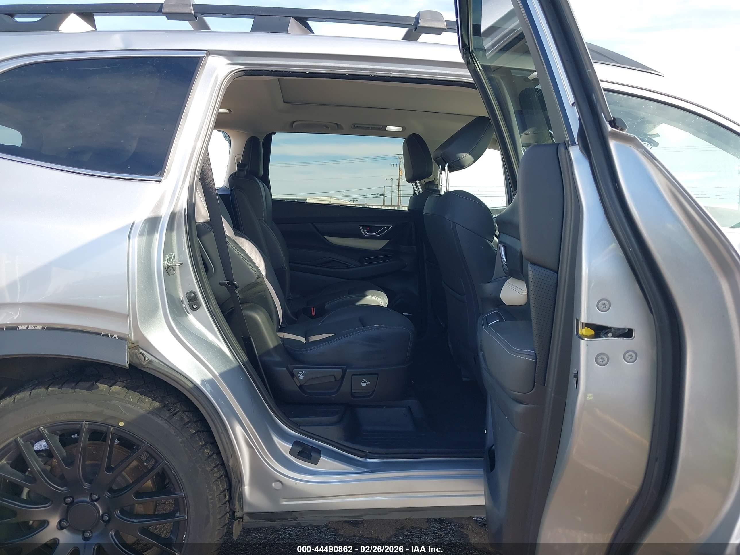 SUBARU ASCENT image 8