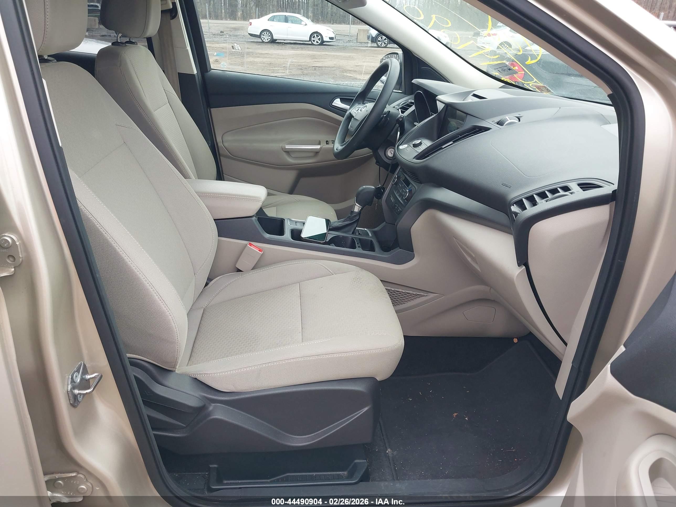 FORD ESCAPE image 5