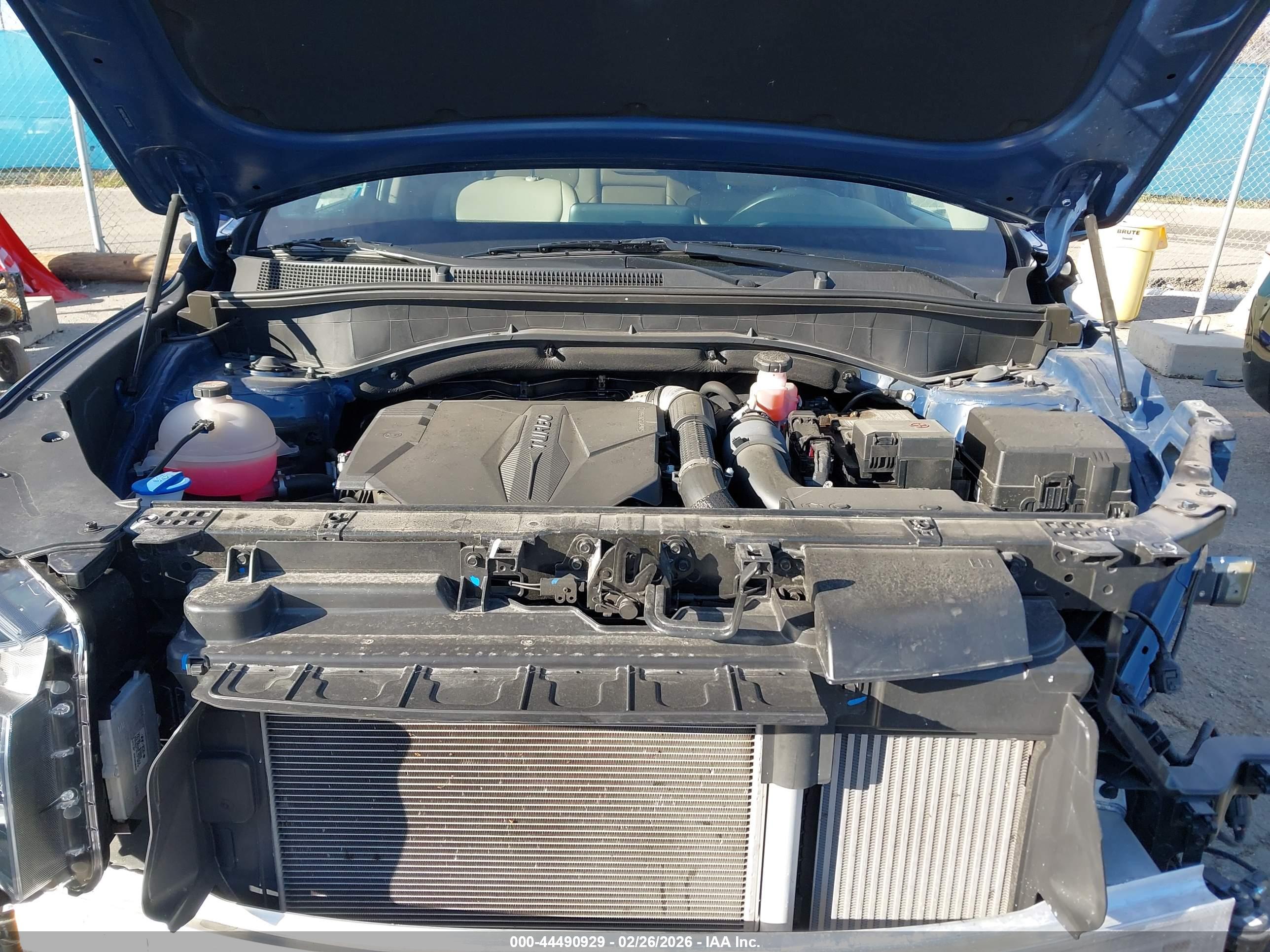 HYUNDAI SANTA image 10