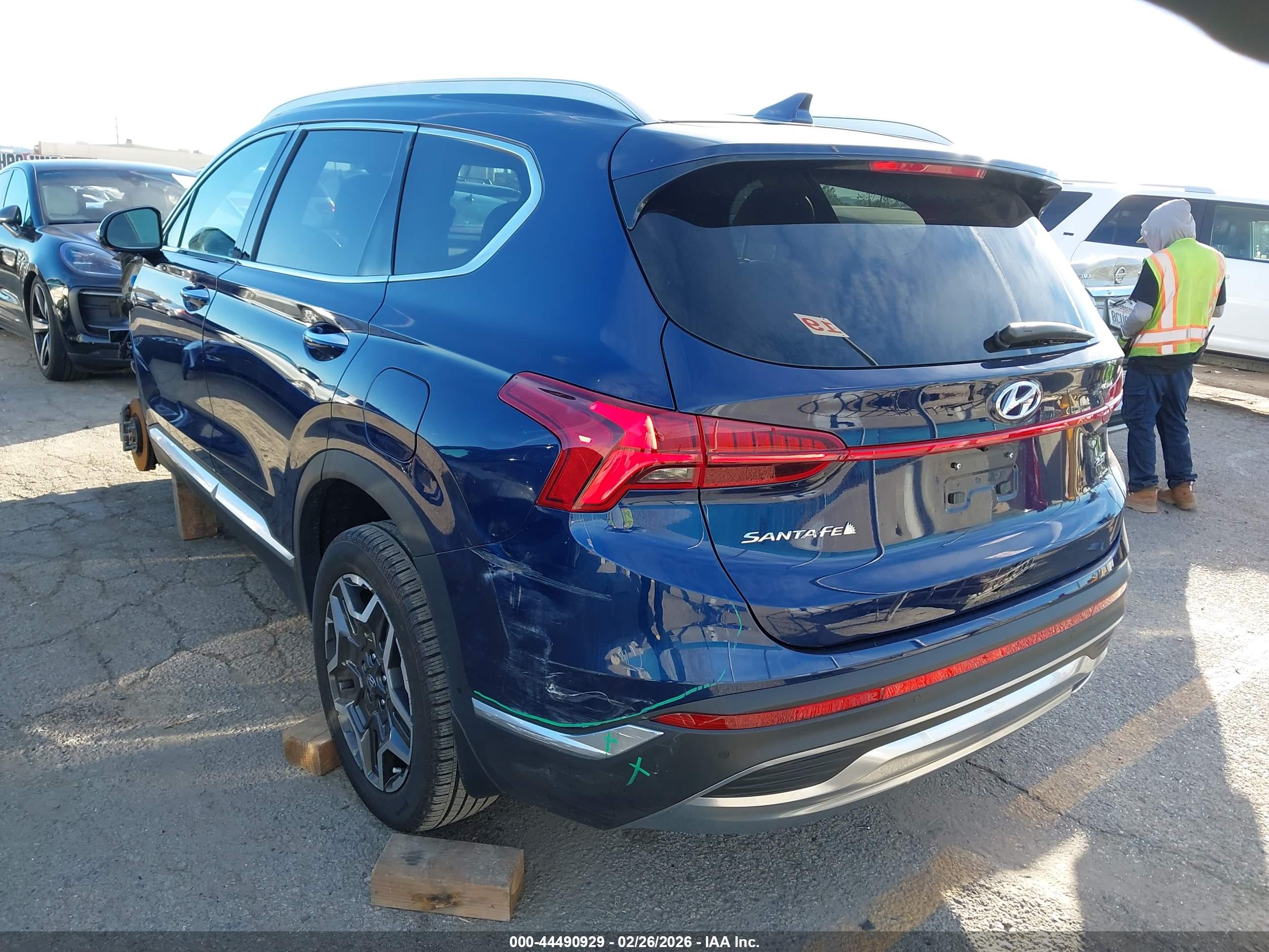 HYUNDAI SANTA image 3