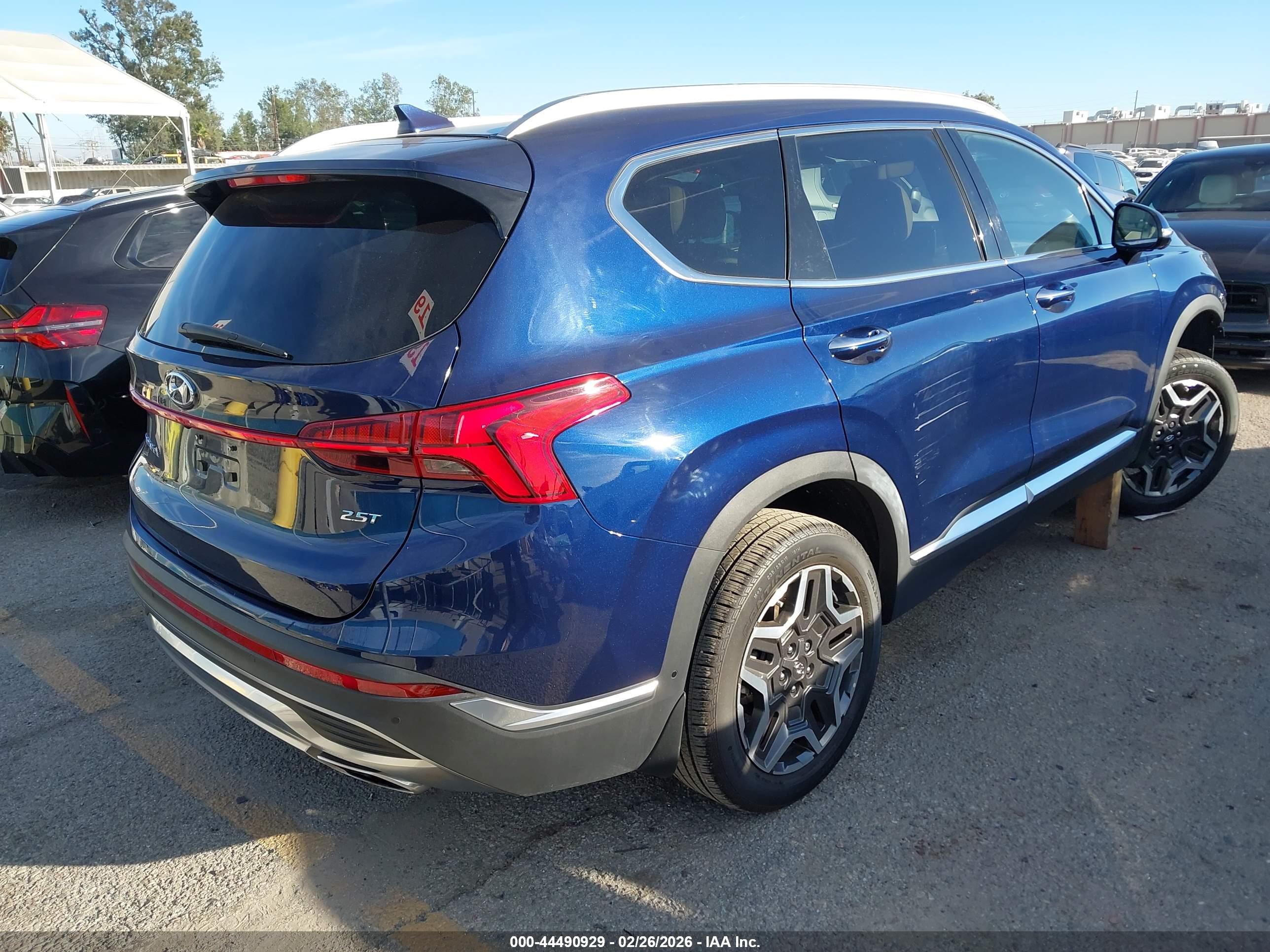 HYUNDAI SANTA image 4