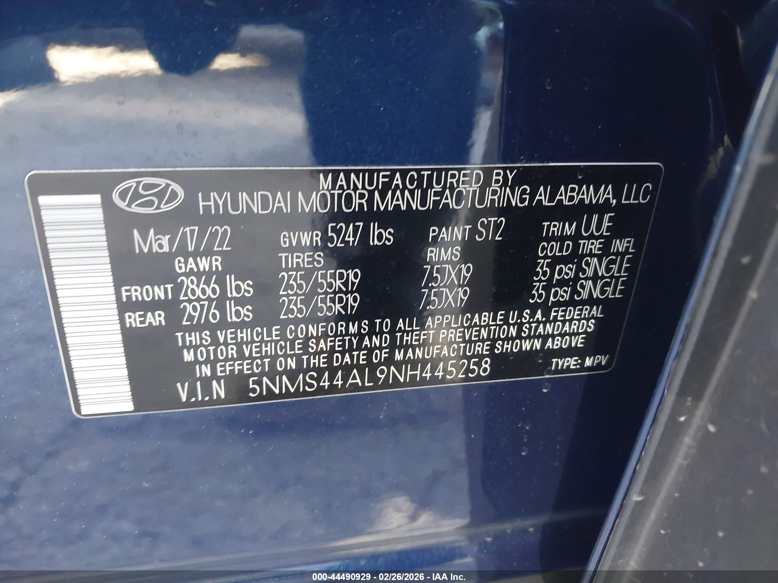 HYUNDAI SANTA image 9