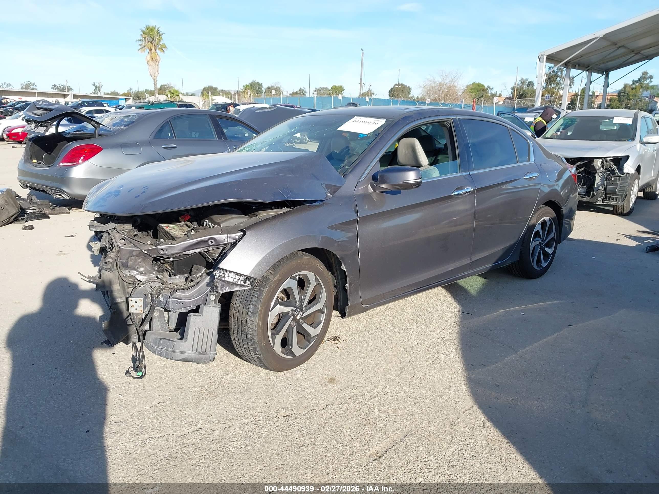 HONDA ACCORD image 2