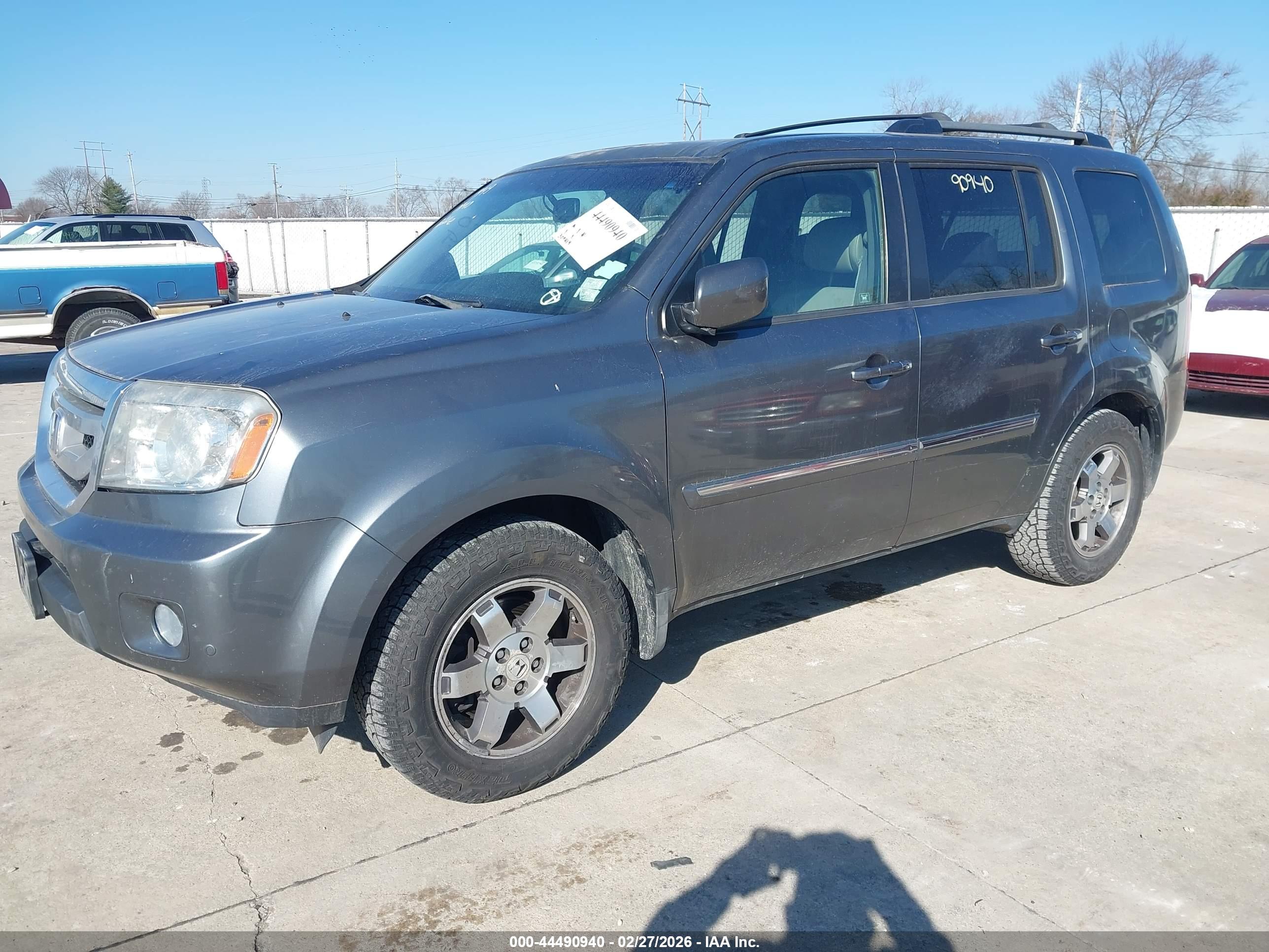 HONDA PILOT image 2