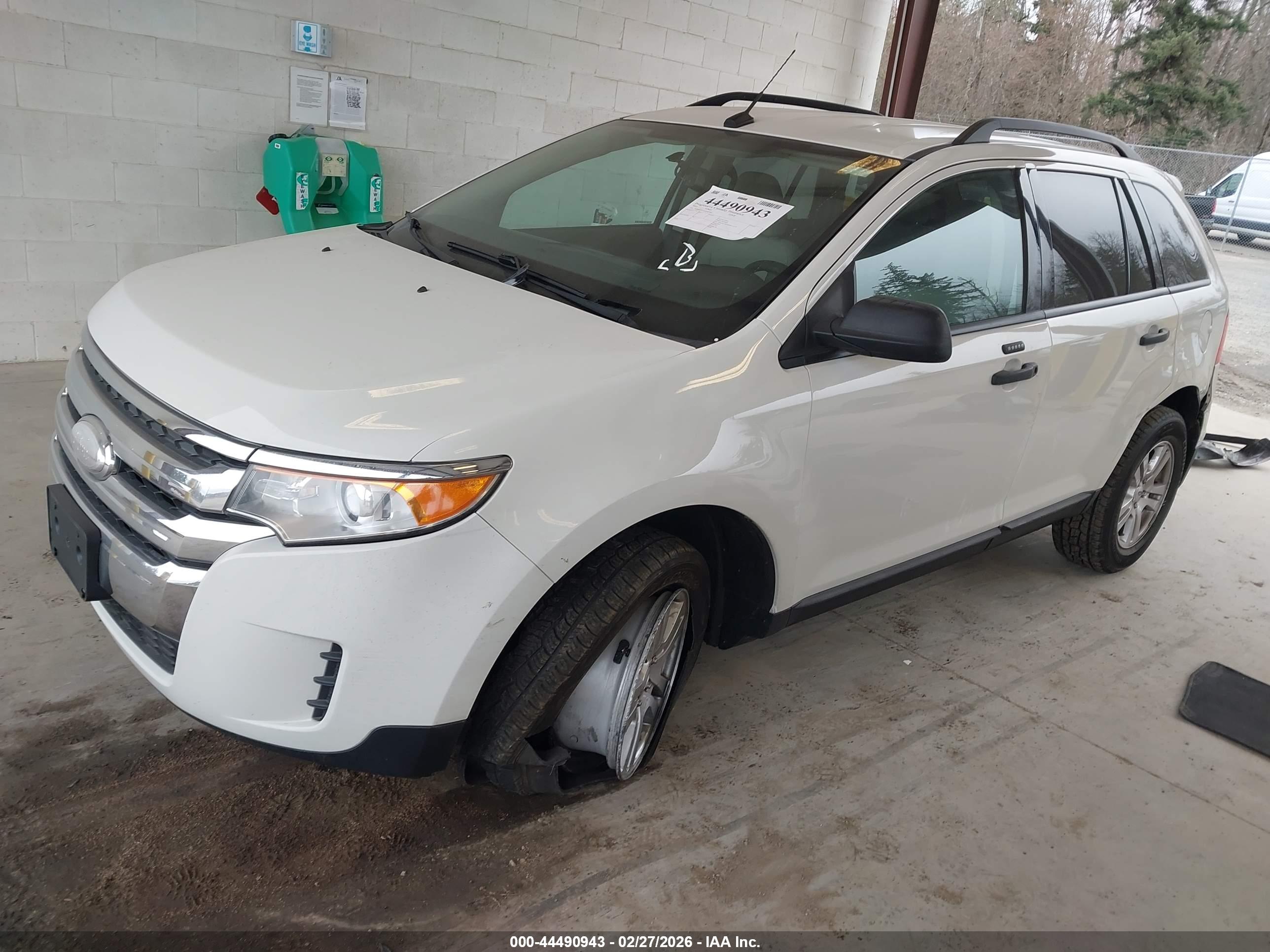 FORD EDGE image 2