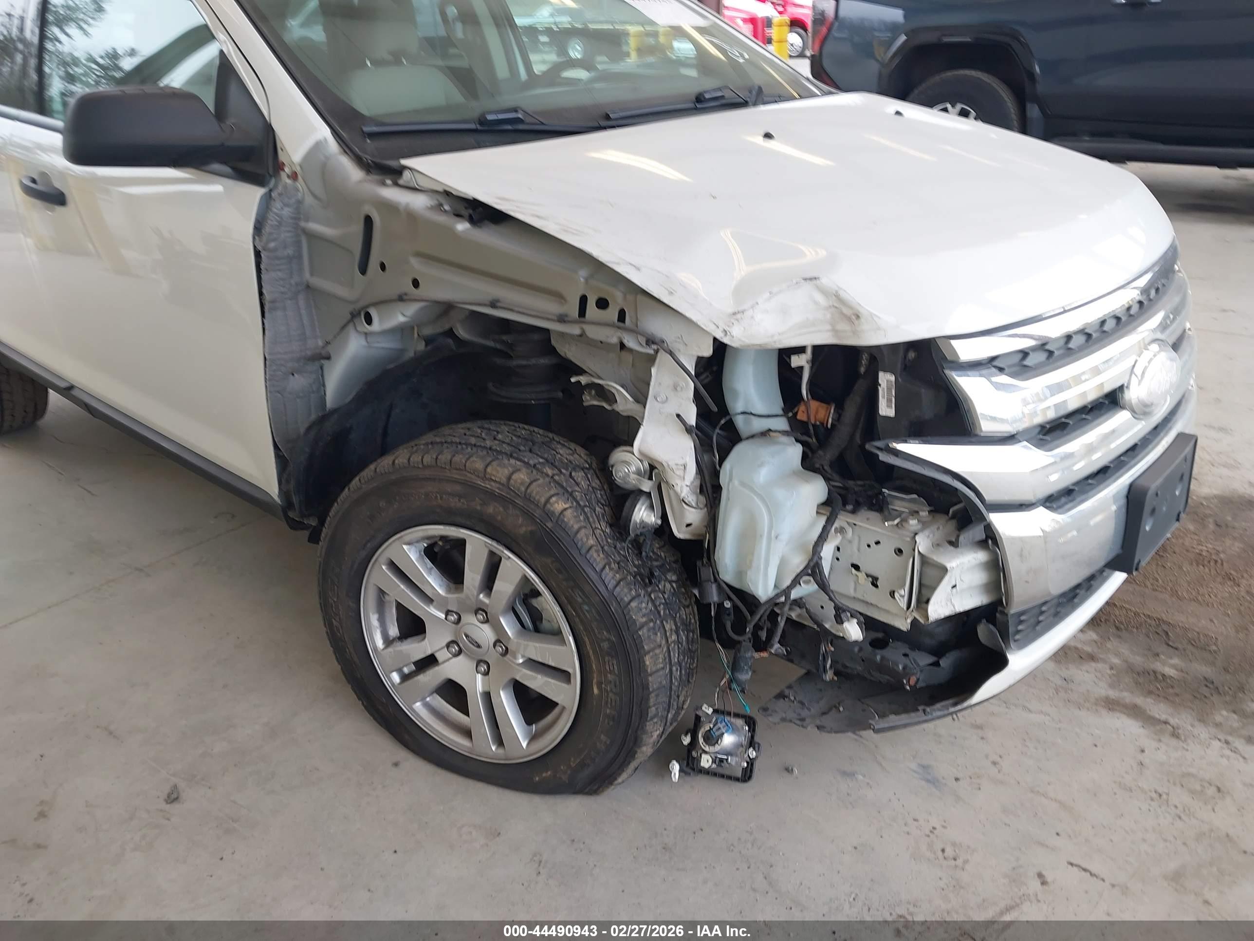 FORD EDGE image 6
