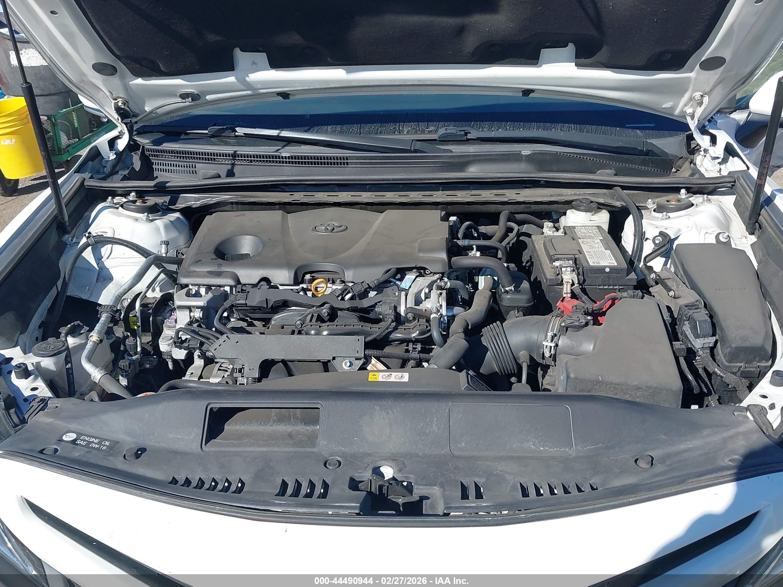 TOYOTA CAMRY image 10