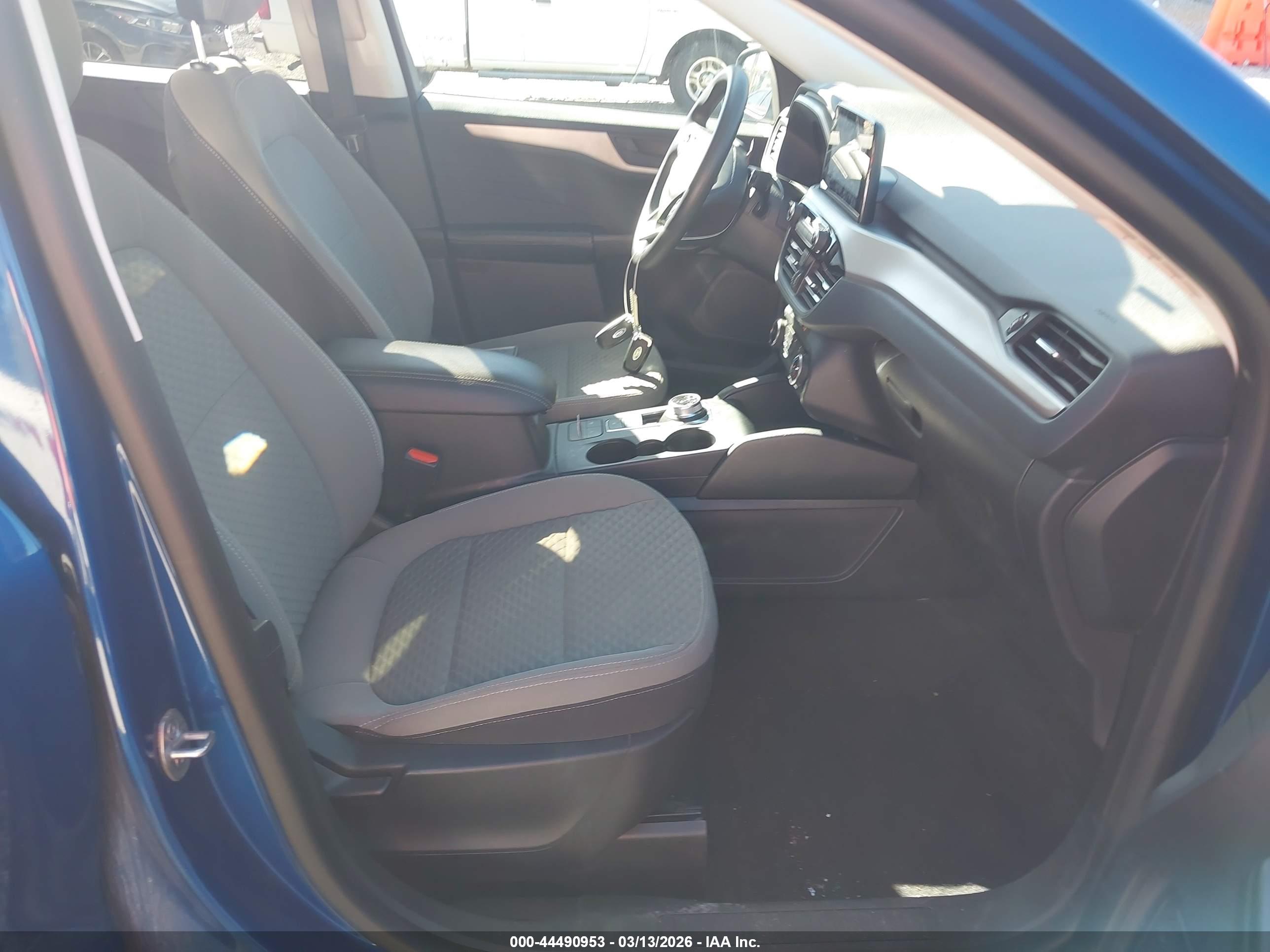FORD ESCAPE image 5