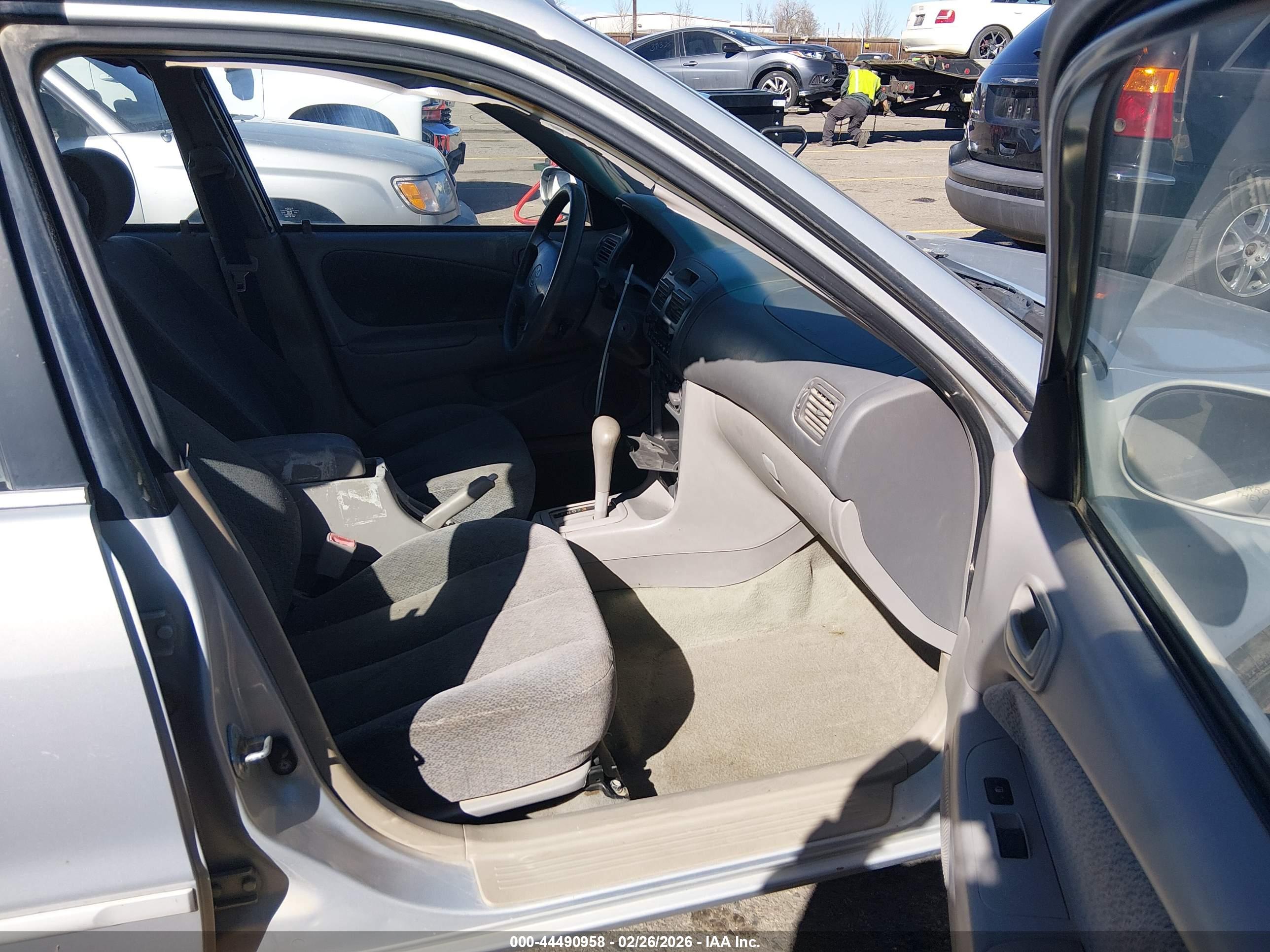 TOYOTA COROLLA image 5
