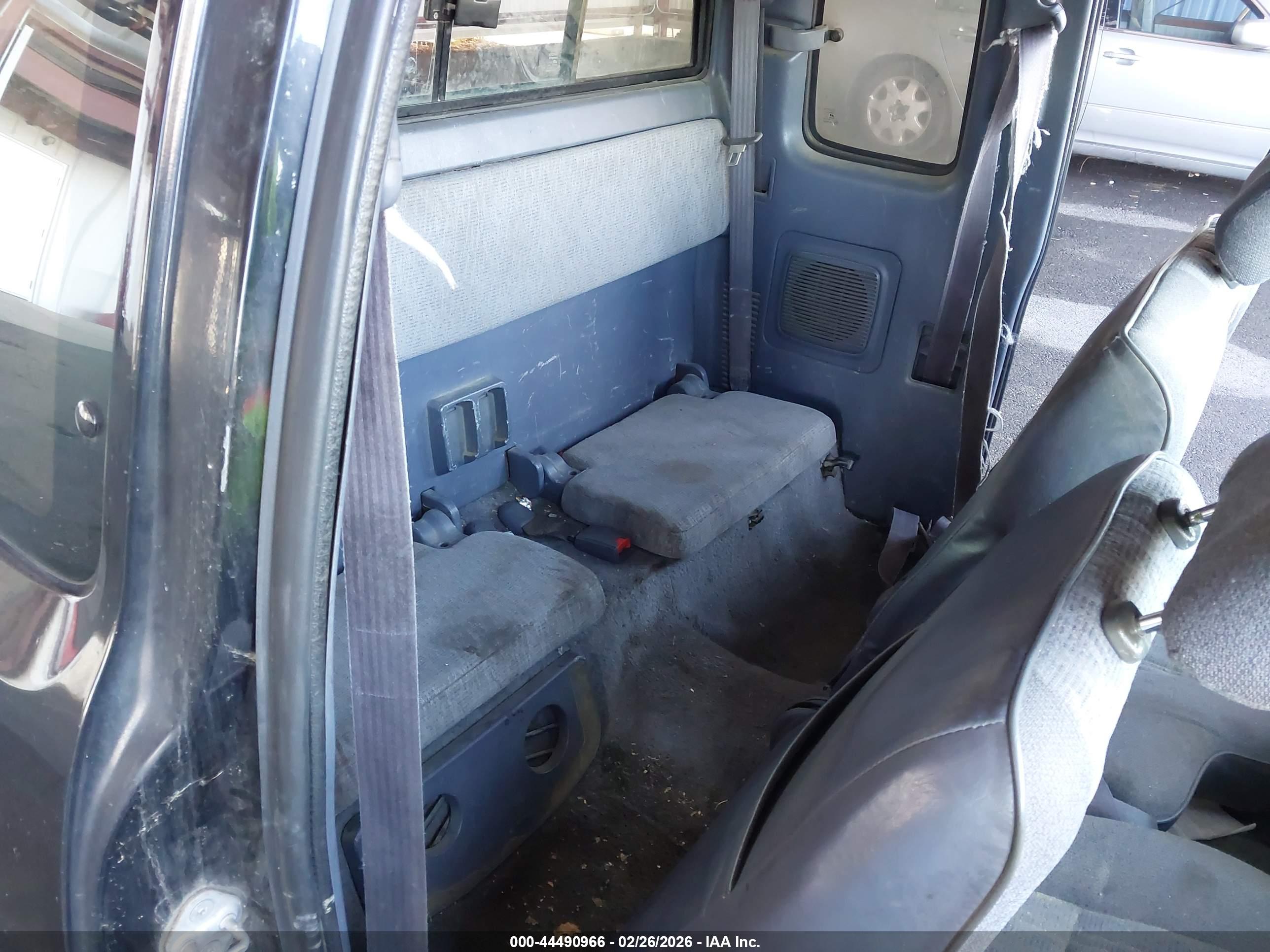 TOYOTA TACOMA image 8