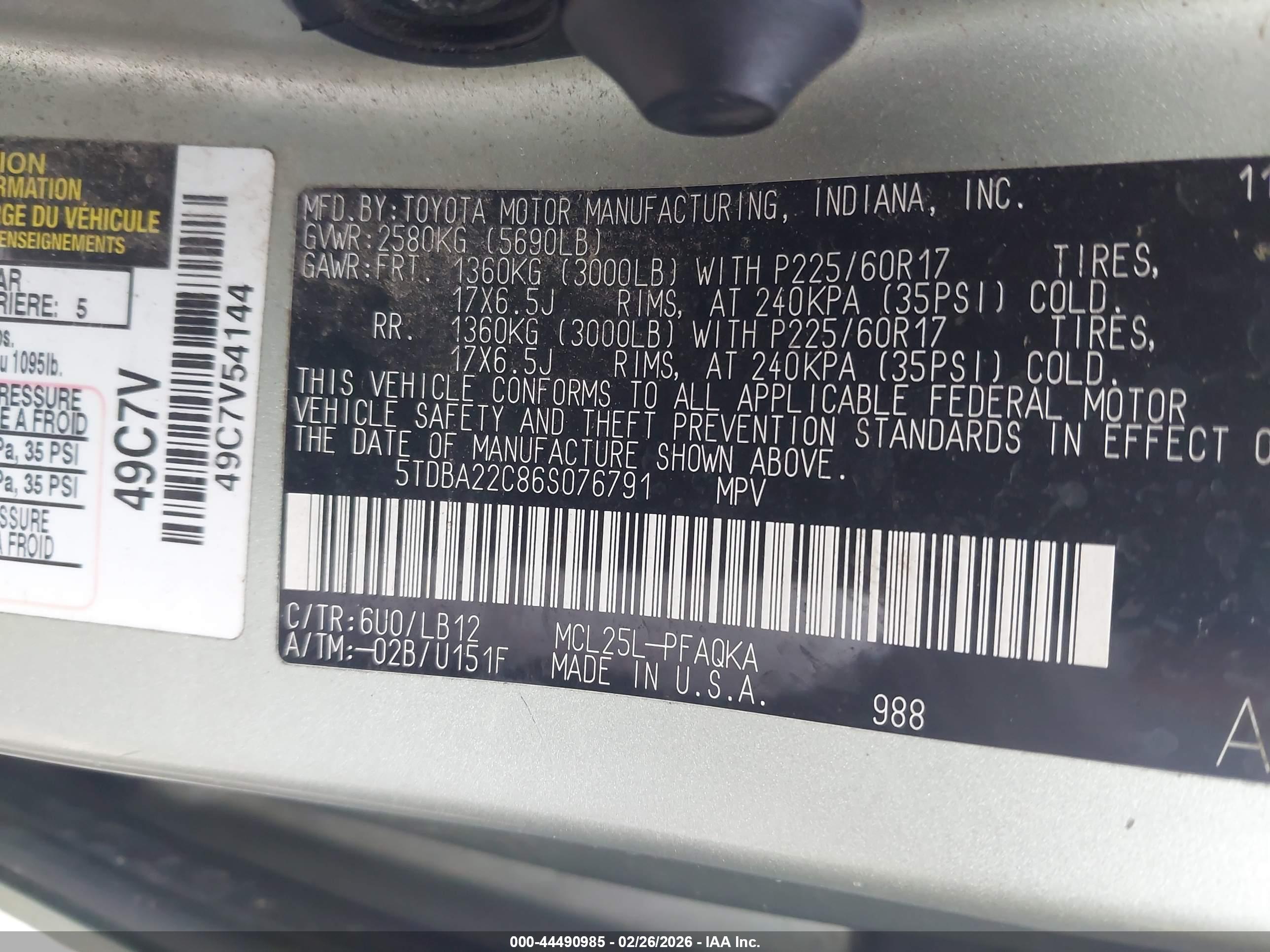 TOYOTA SIENNA image 9