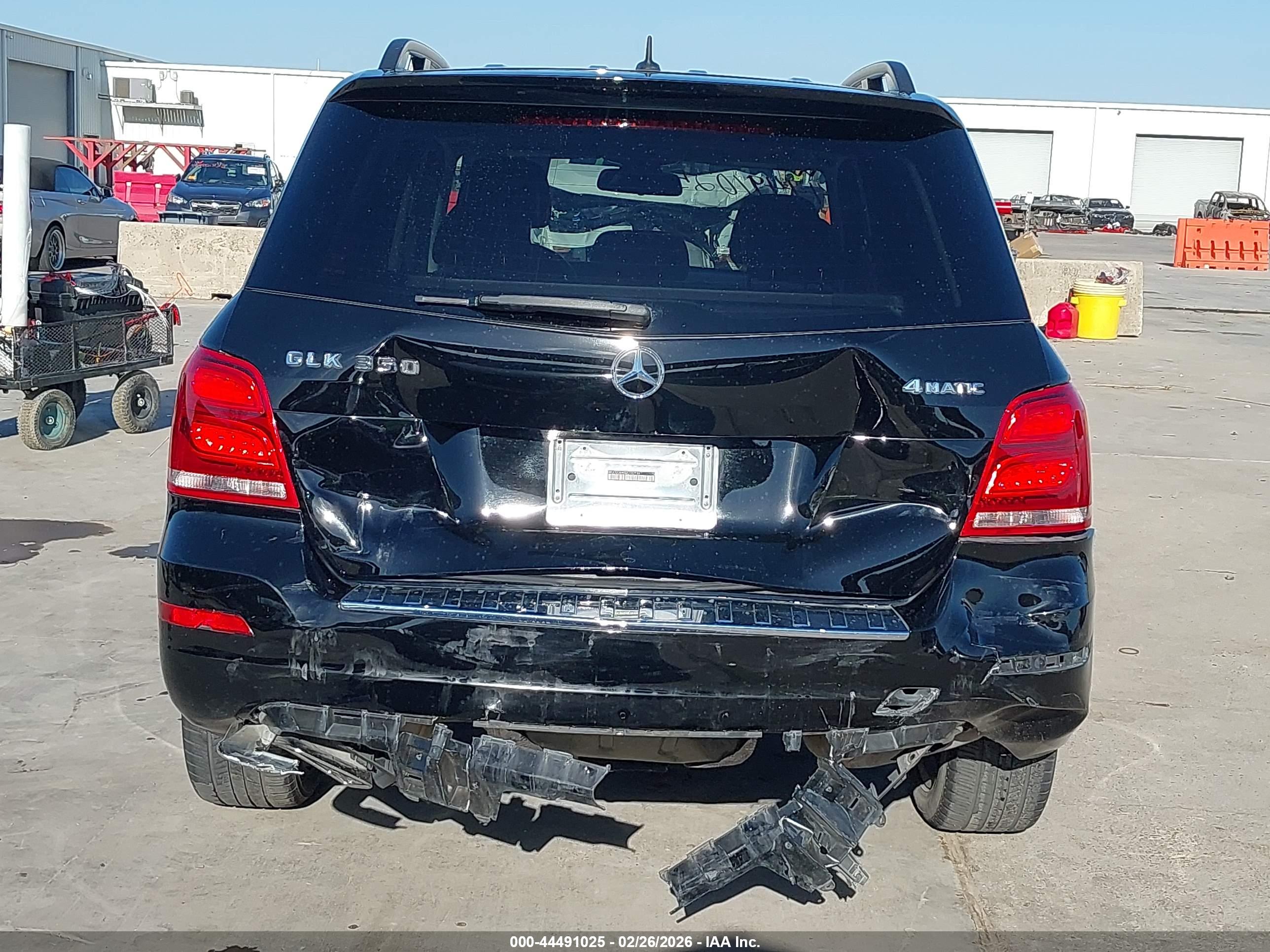 MERCEDES-BENZ GLK image 6