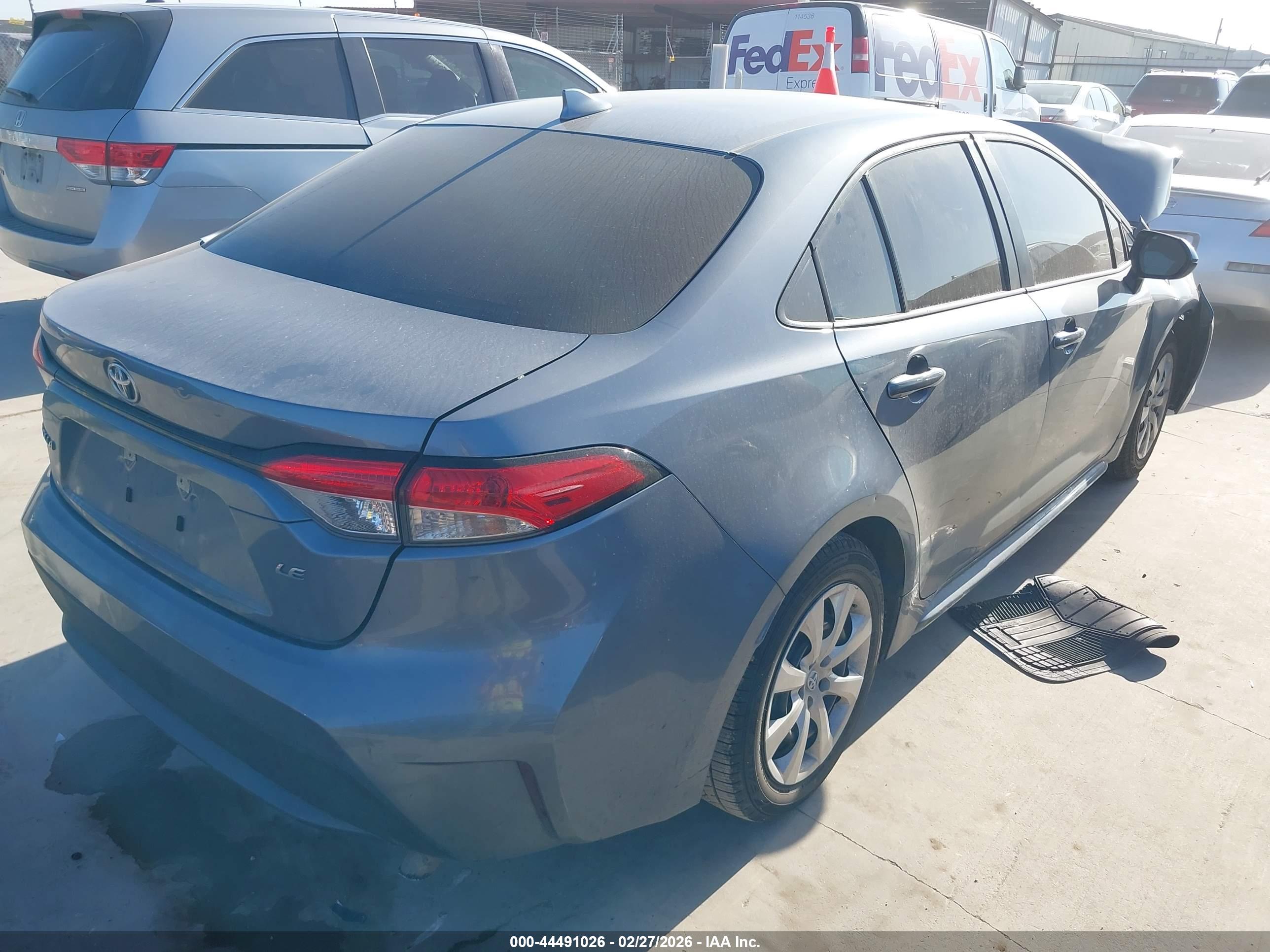 TOYOTA COROLLA image 4