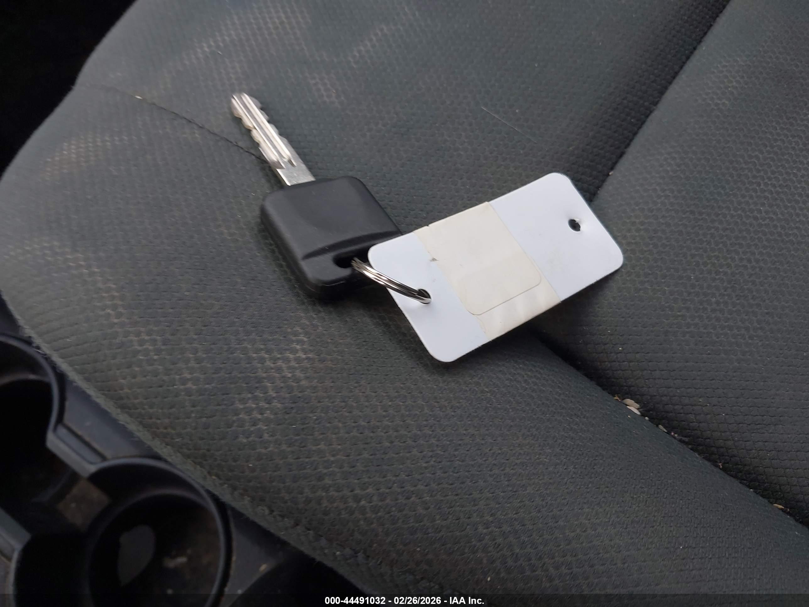 NISSAN NV200 image 11