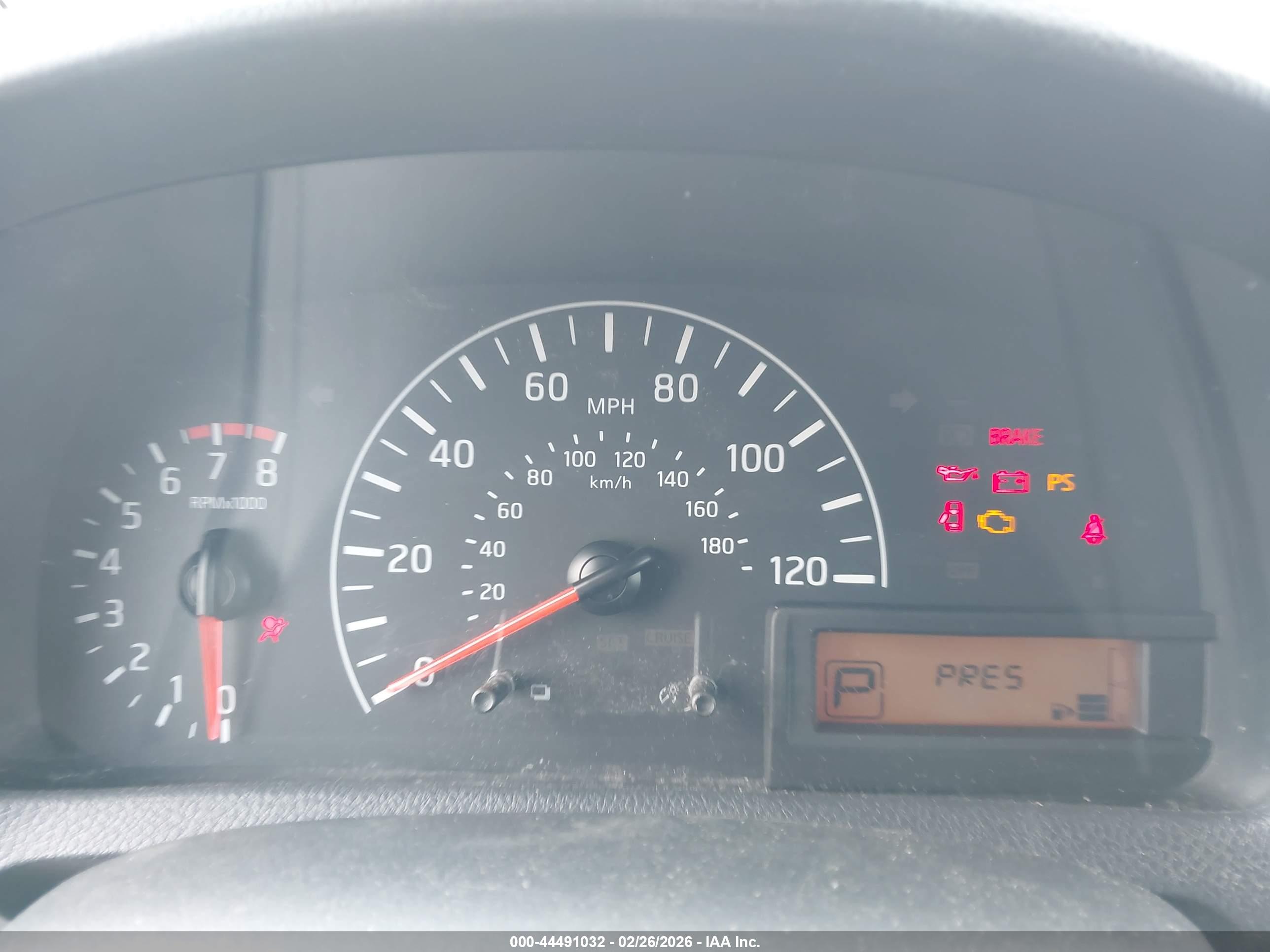 NISSAN NV200 image 7
