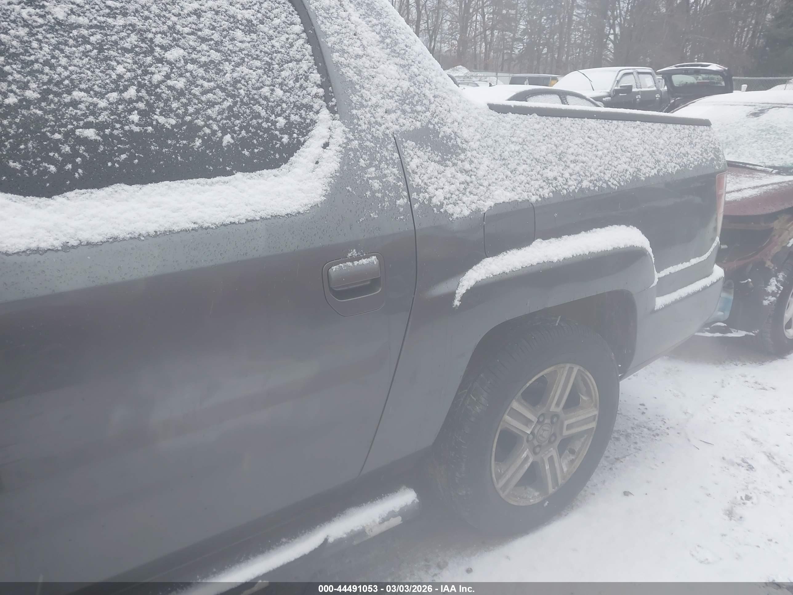 HONDA RIDGELINE image 6