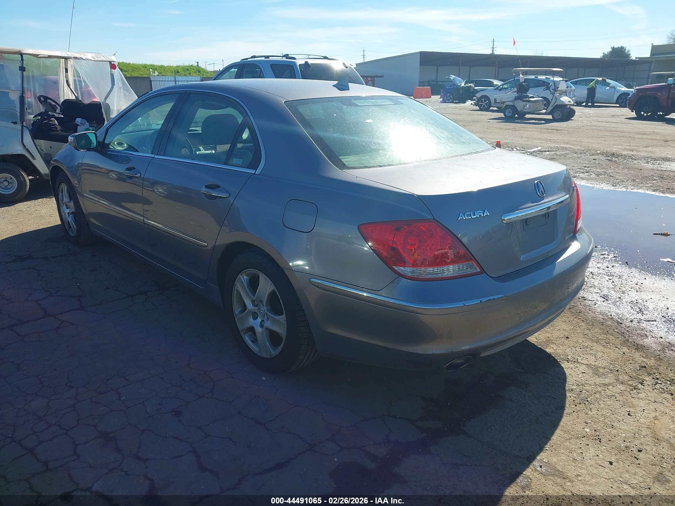 ACURA RL image 3