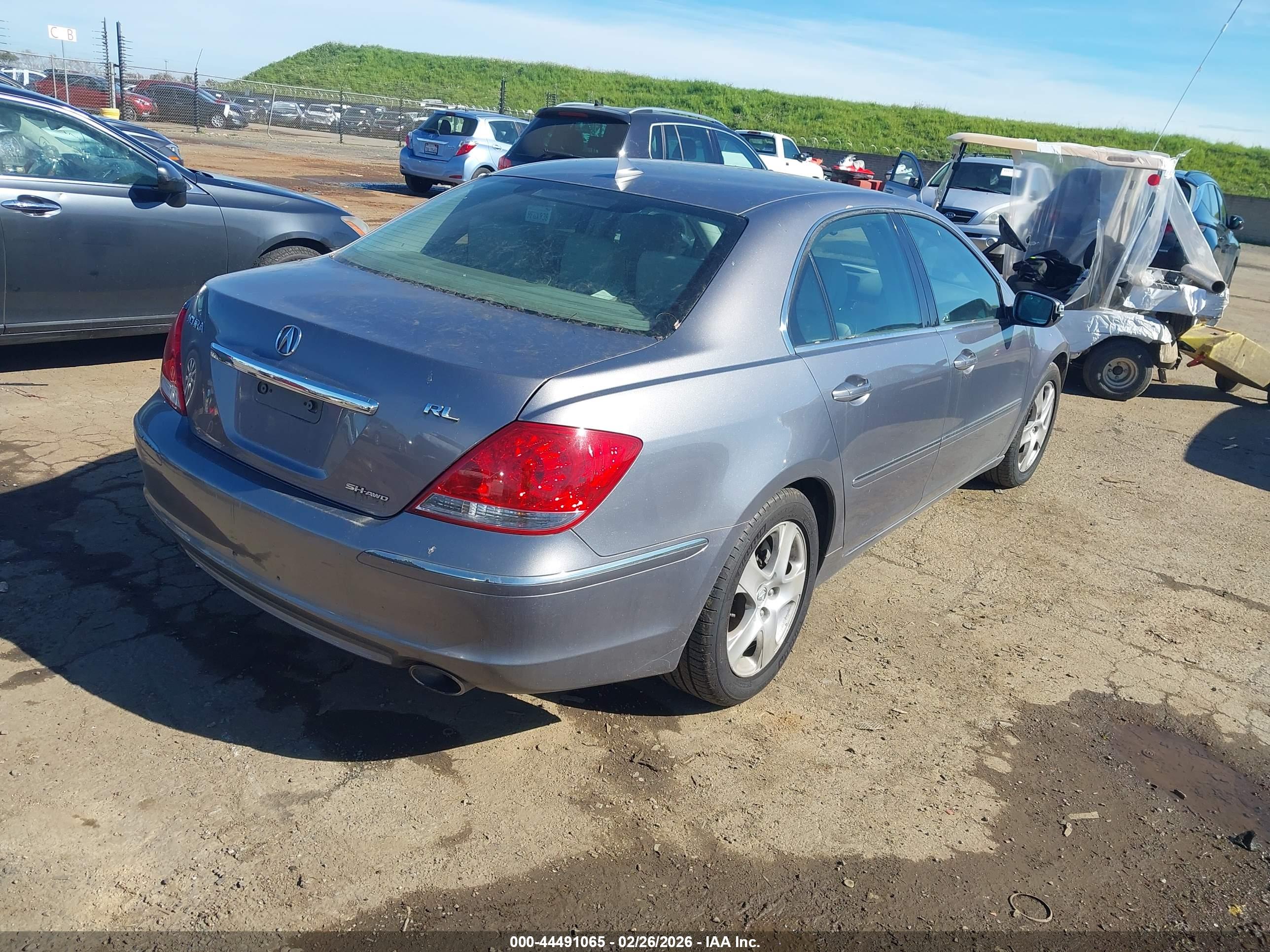 ACURA RL image 4