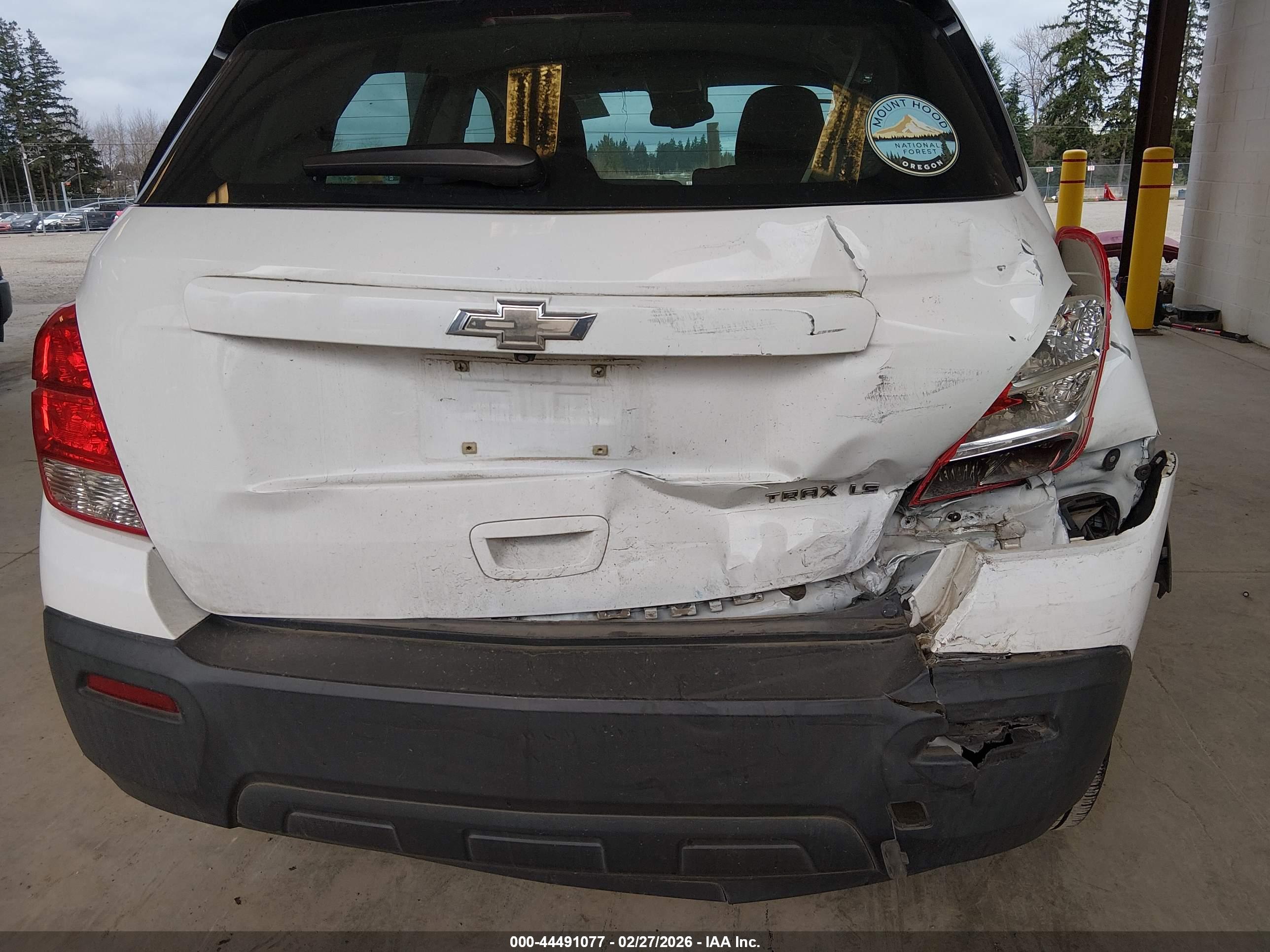 CHEVROLET TRAX image 6