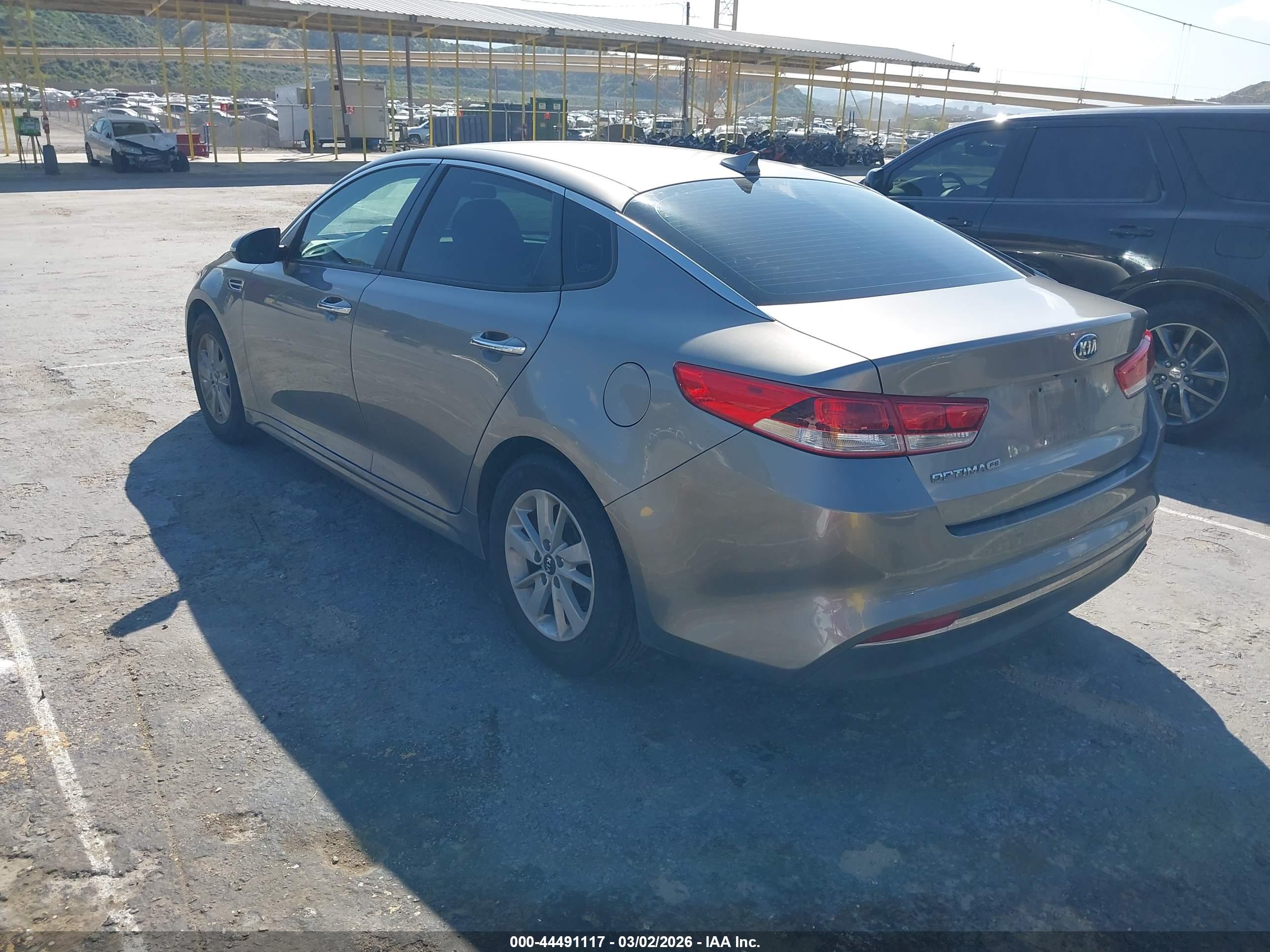 KIA OPTIMA image 3