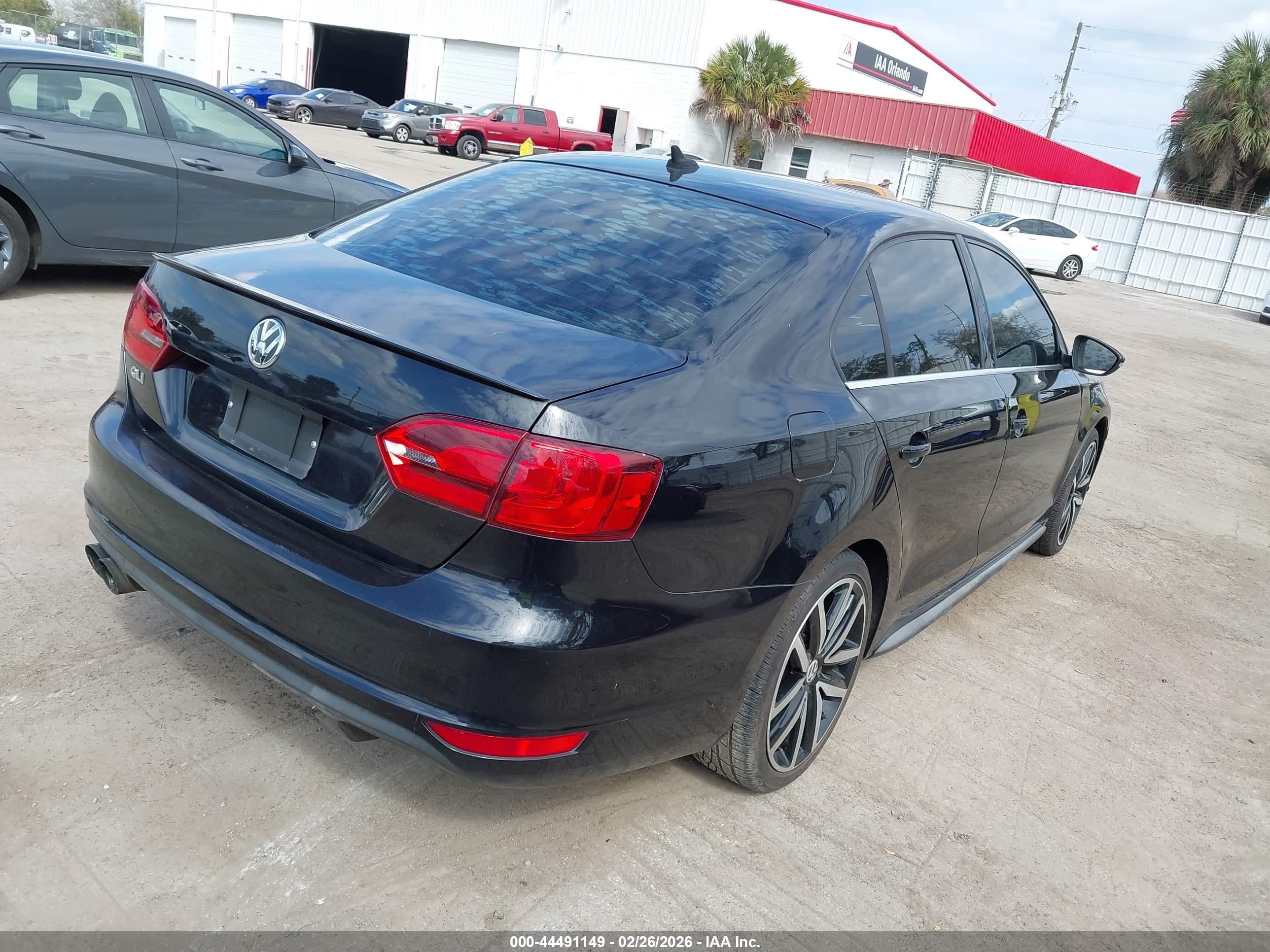 VOLKSWAGEN JETTA image 4