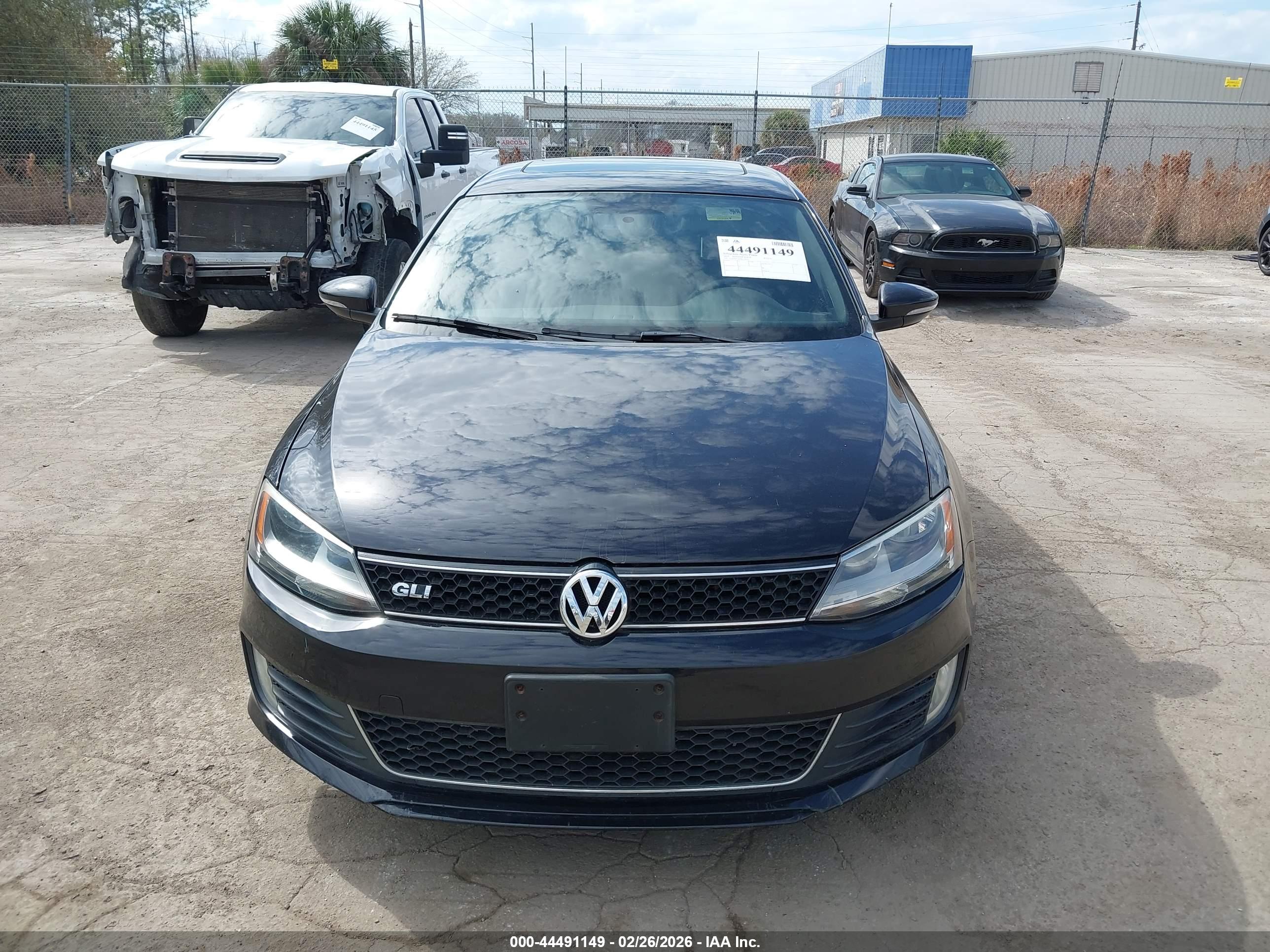 VOLKSWAGEN JETTA image 6