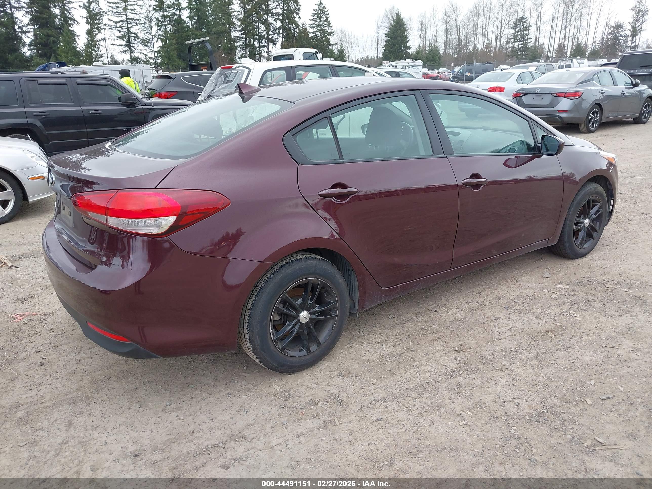 KIA FORTE image 4