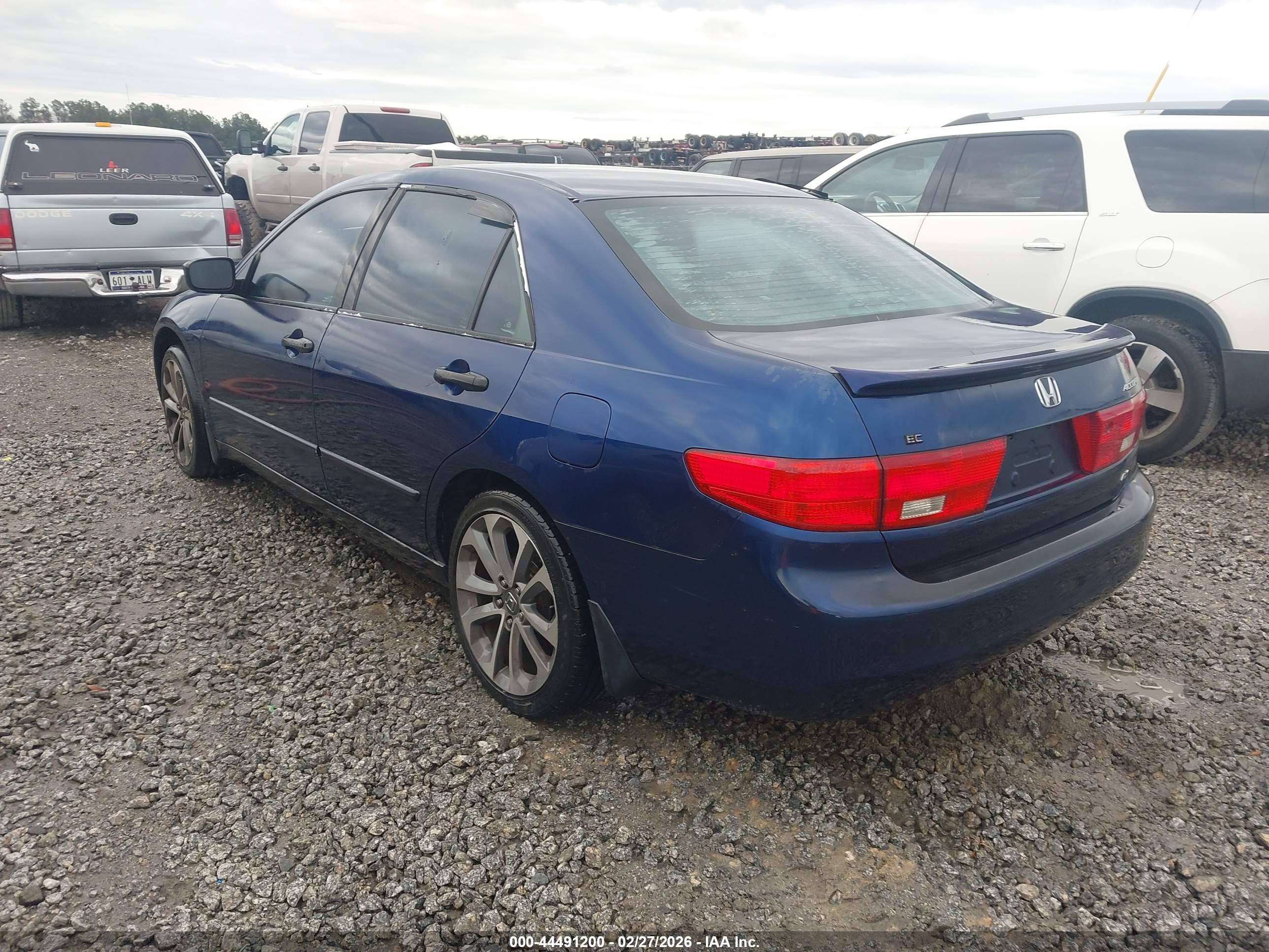 HONDA ACCORD image 3