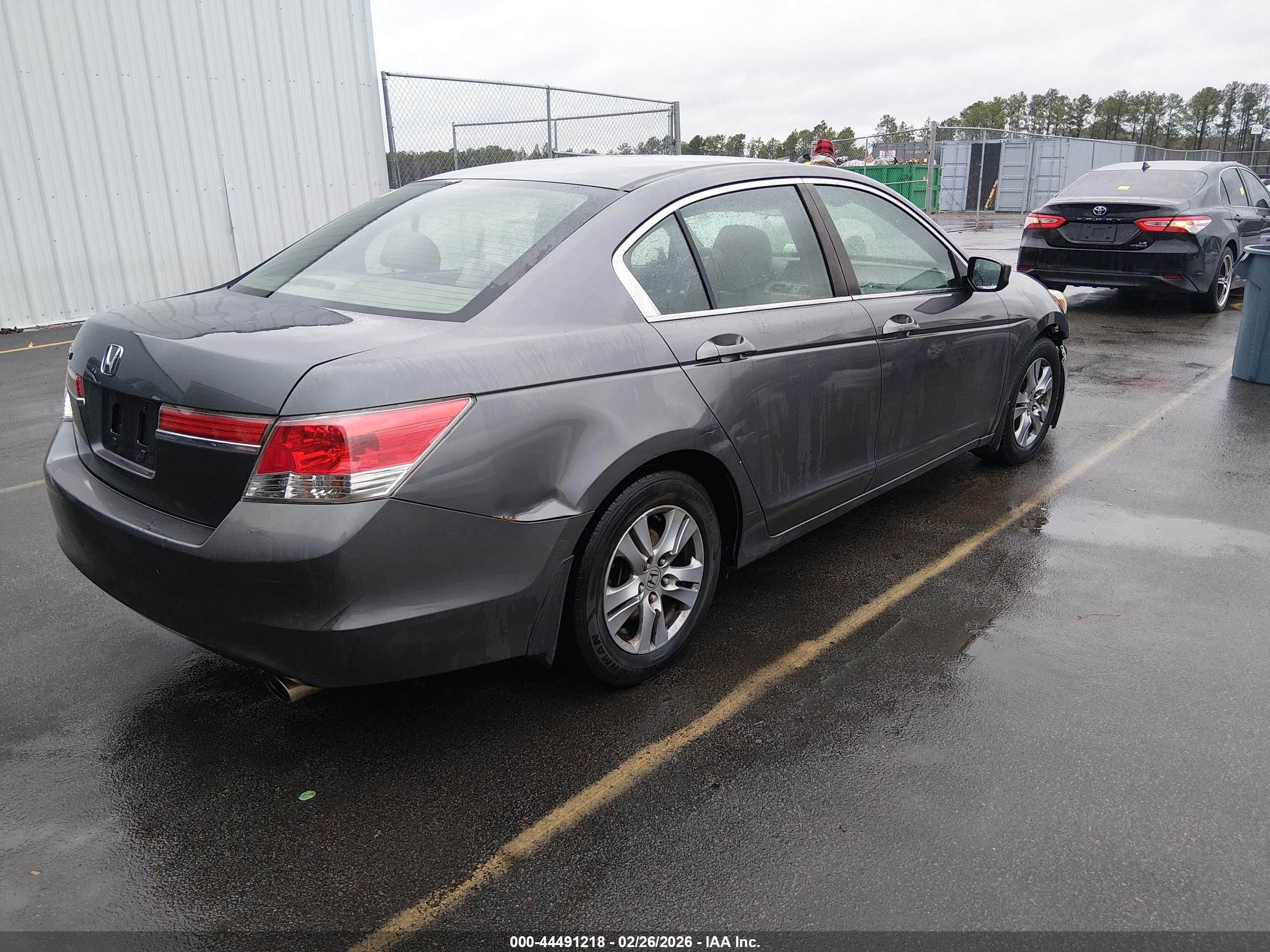 HONDA ACCORD image 4