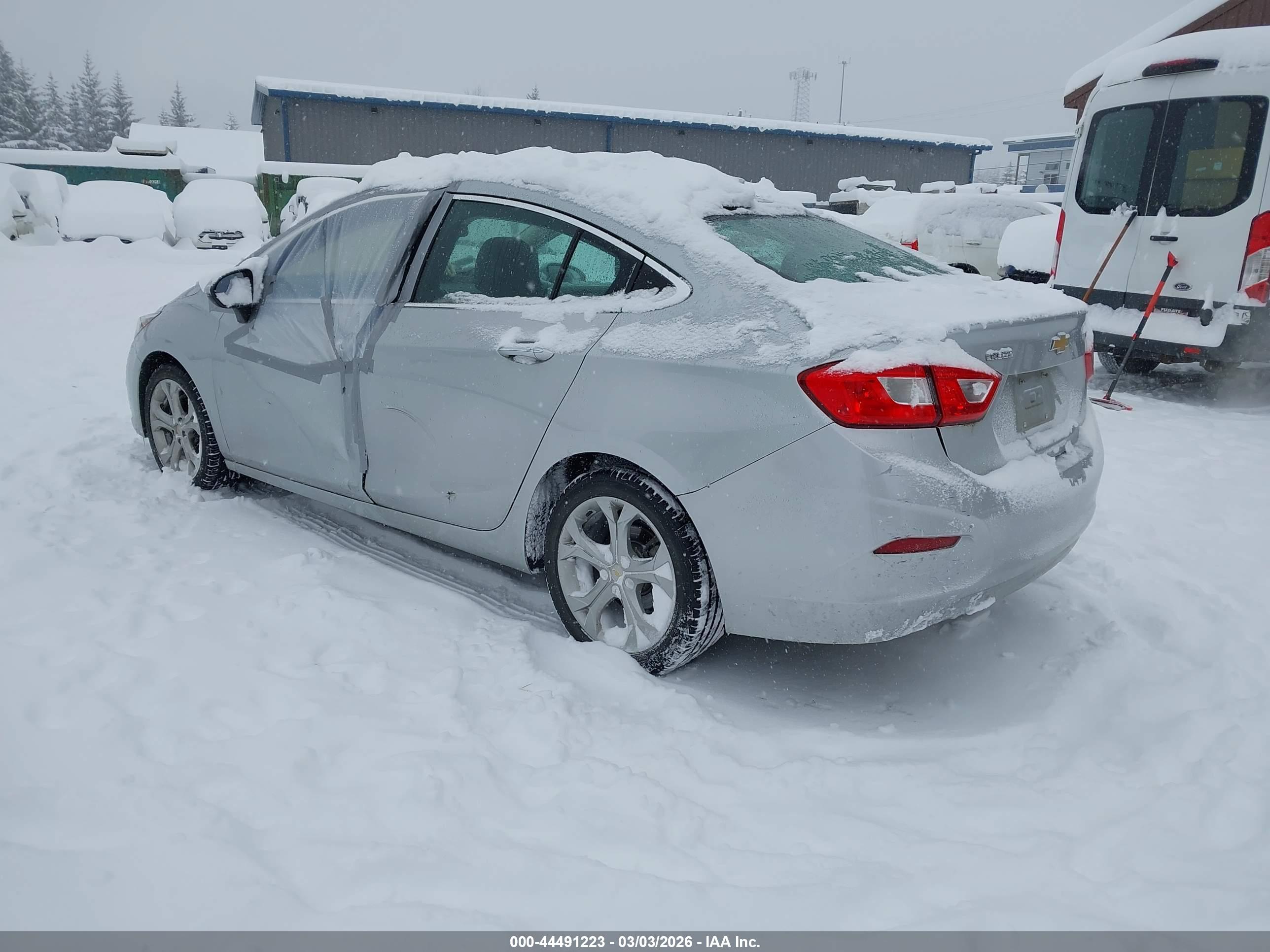 CHEVROLET CRUZE image 3