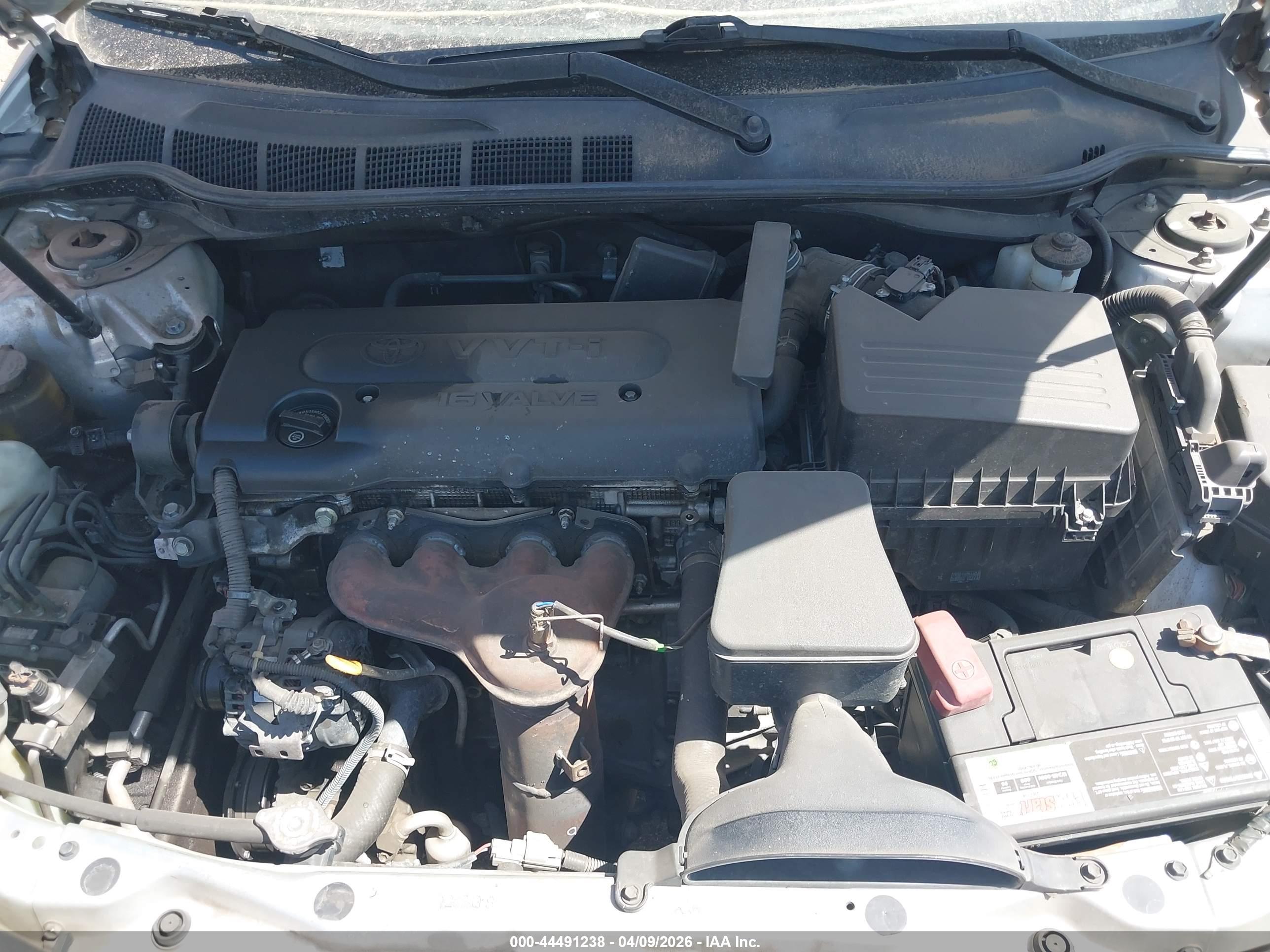 TOYOTA CAMRY image 10