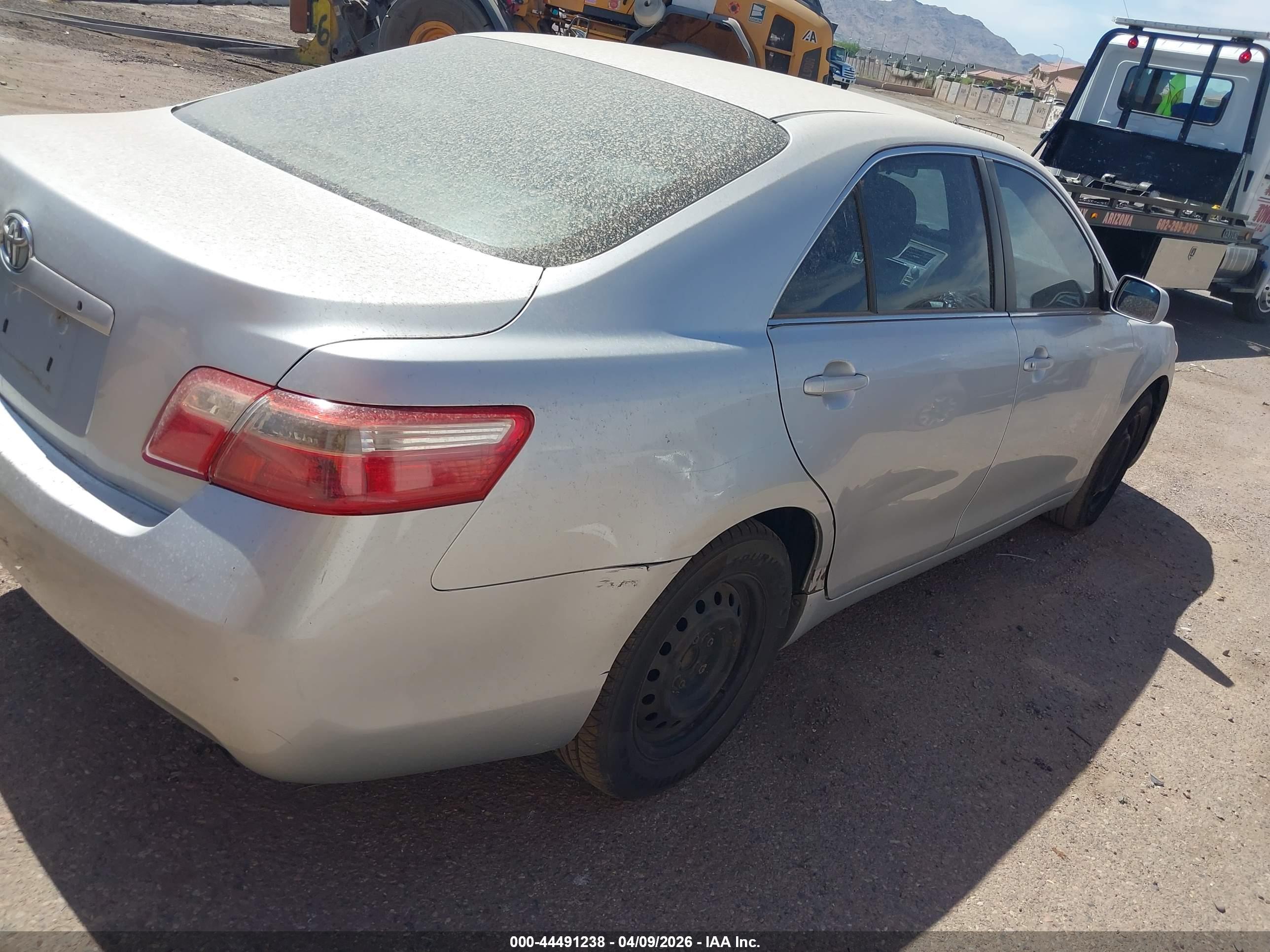TOYOTA CAMRY image 4