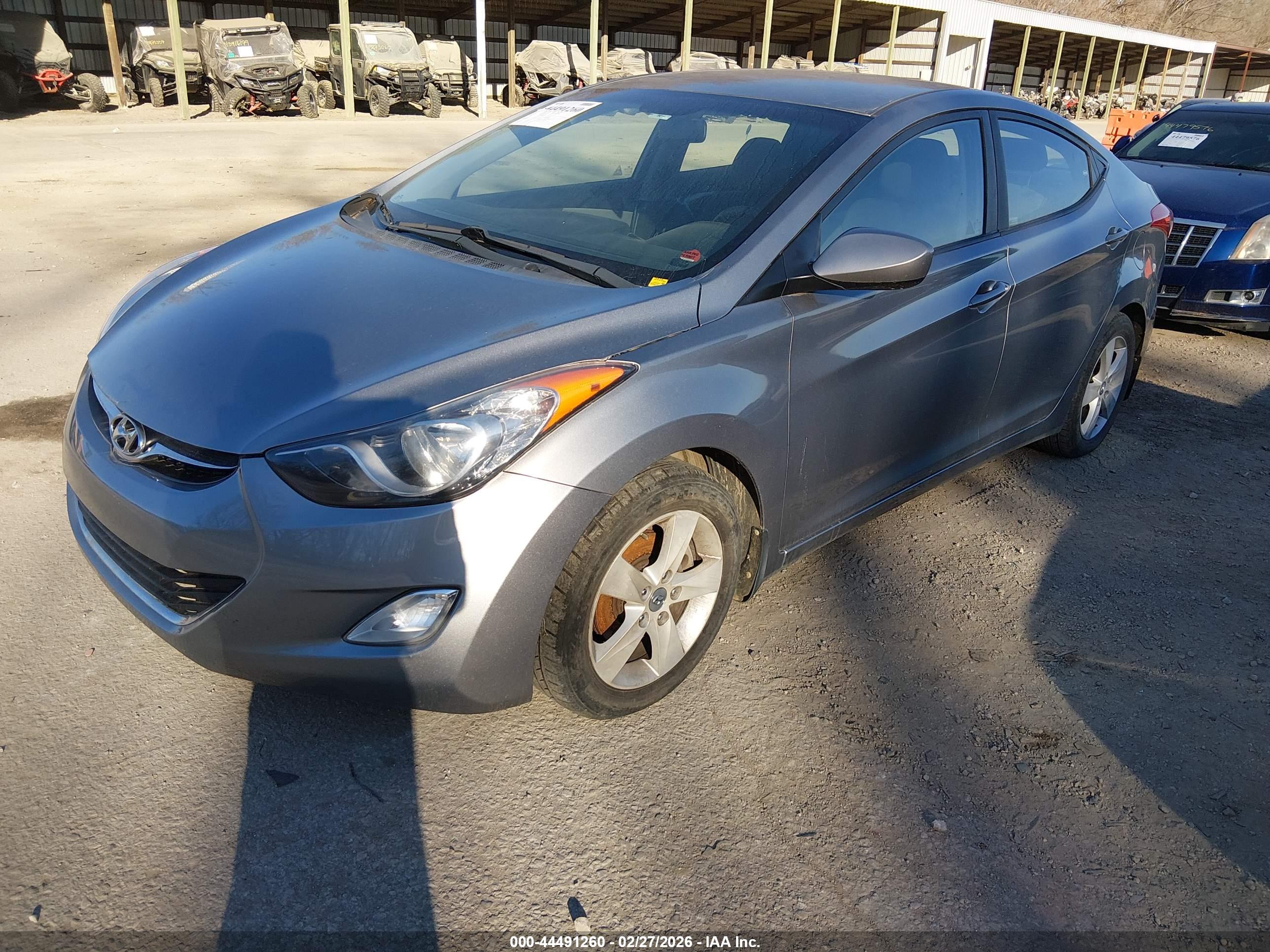HYUNDAI ELANTRA image 2