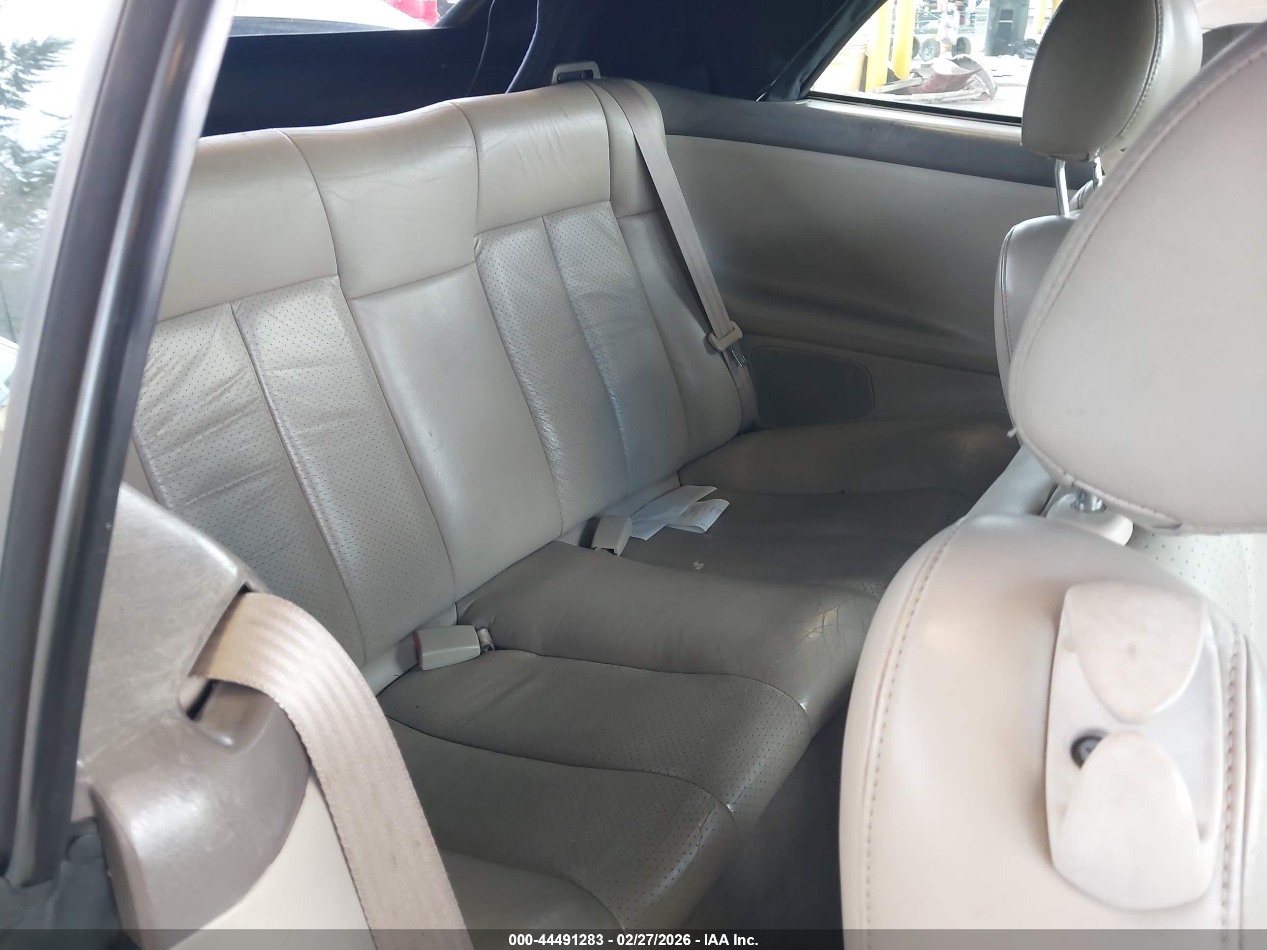 TOYOTA CAMRY image 8