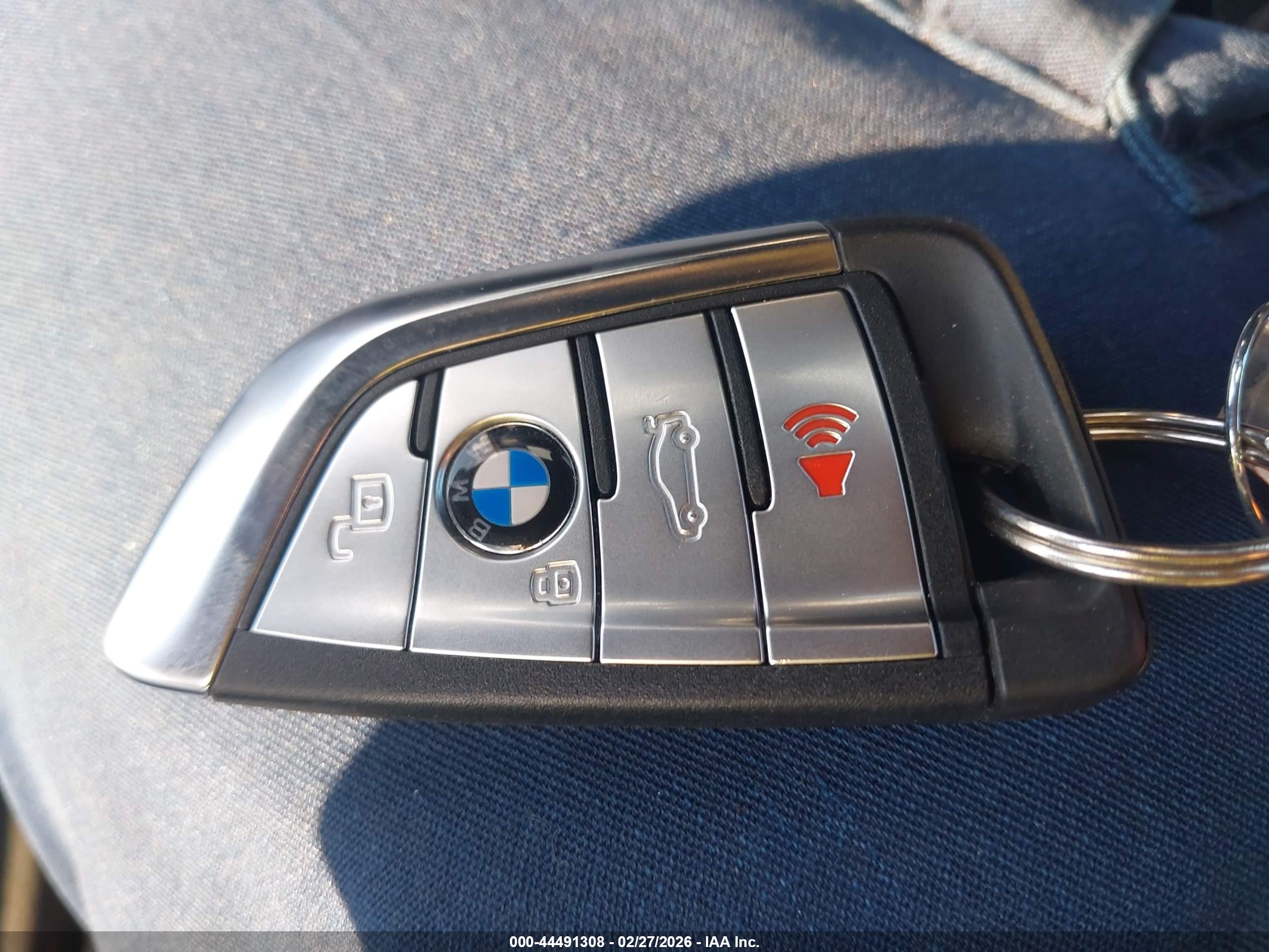 BMW M440I image 11