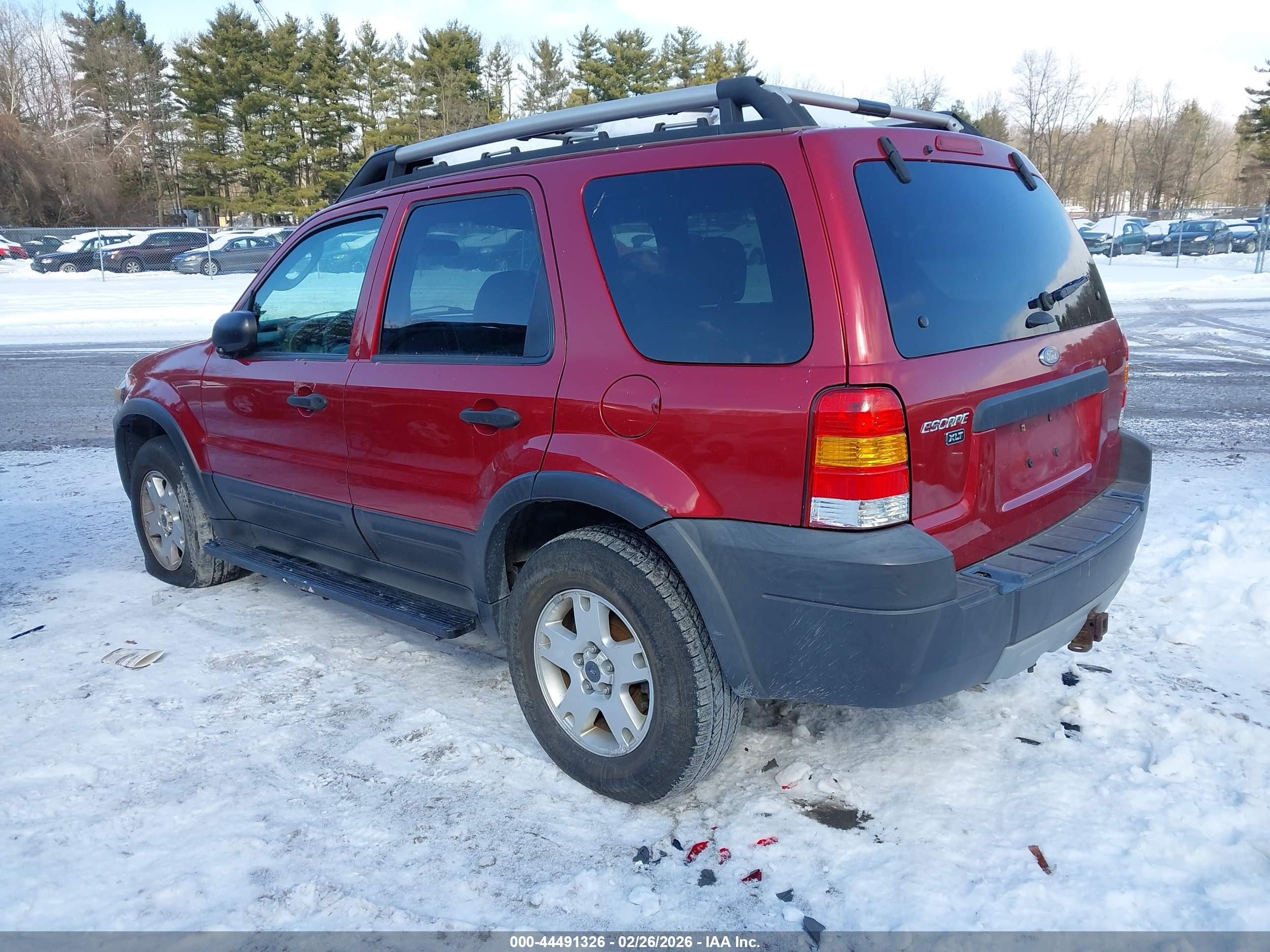 FORD ESCAPE image 3