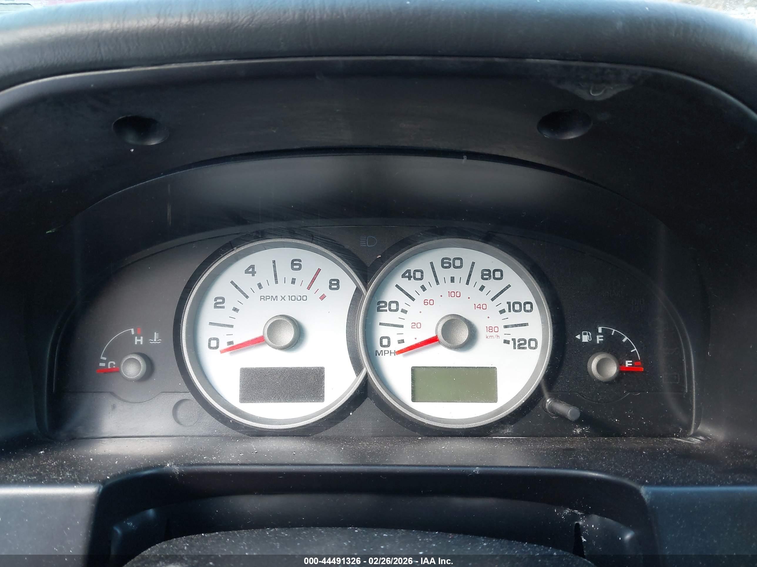 FORD ESCAPE image 7