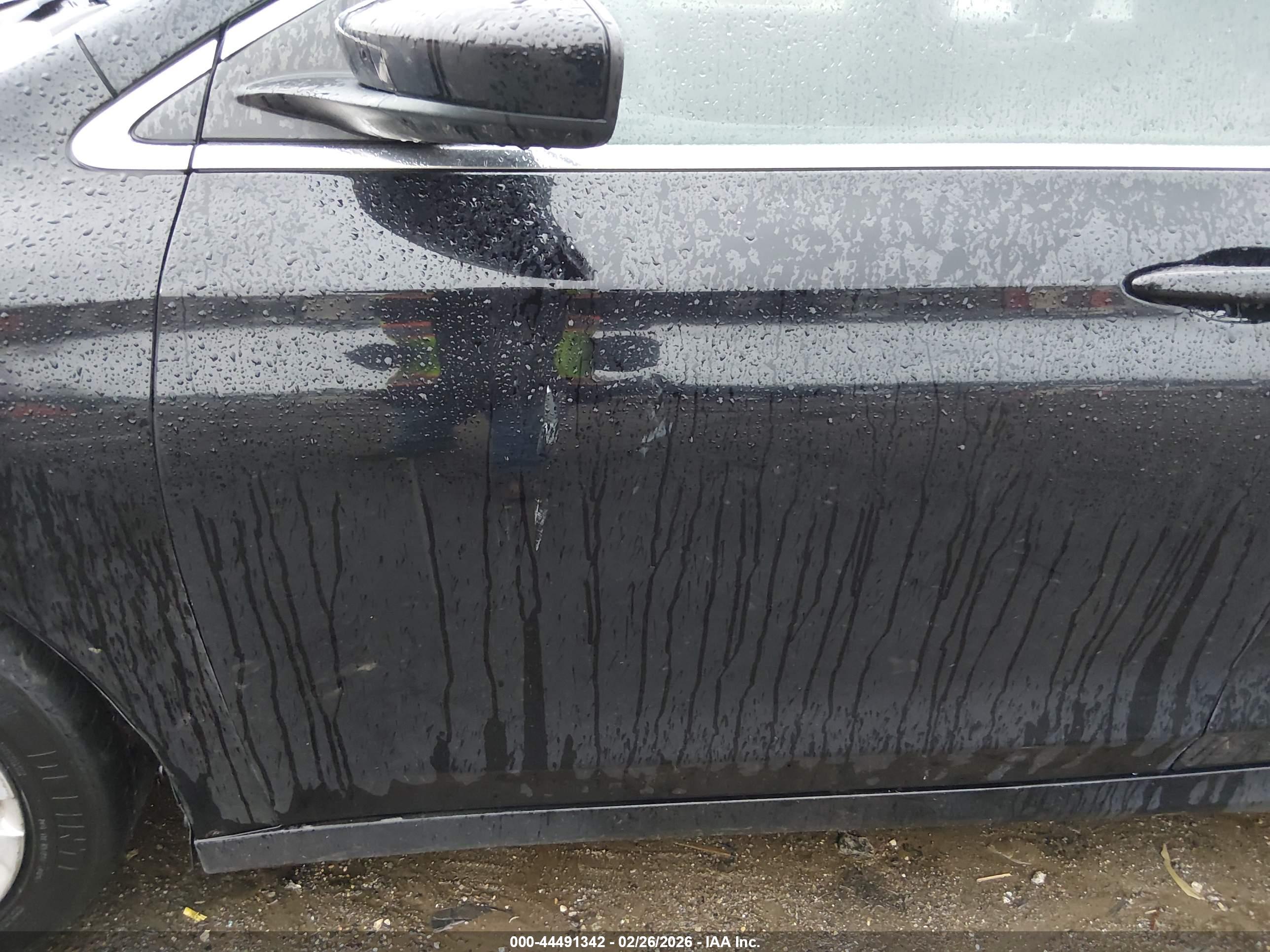 CHRYSLER 200 image 6