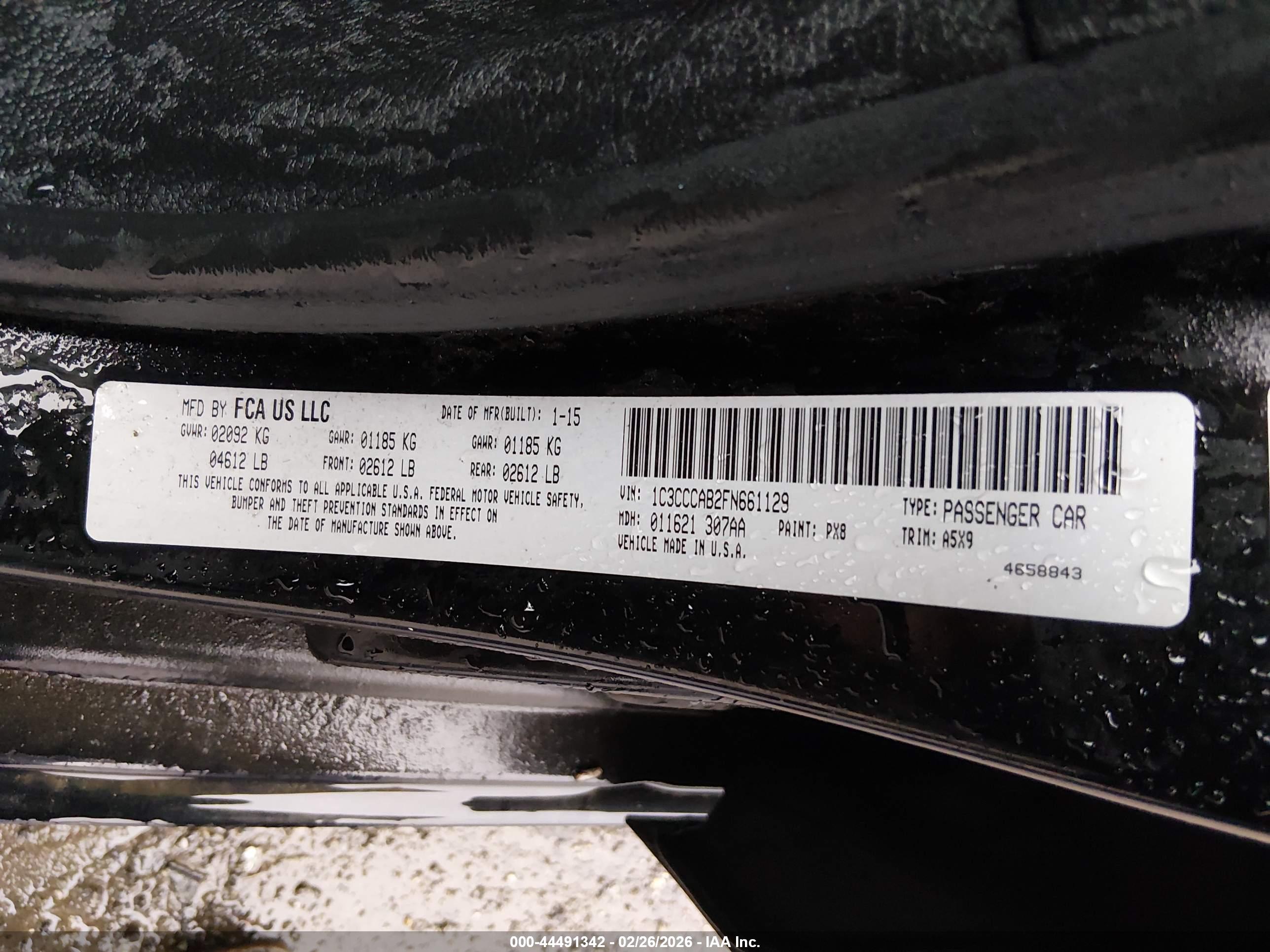 CHRYSLER 200 image 9
