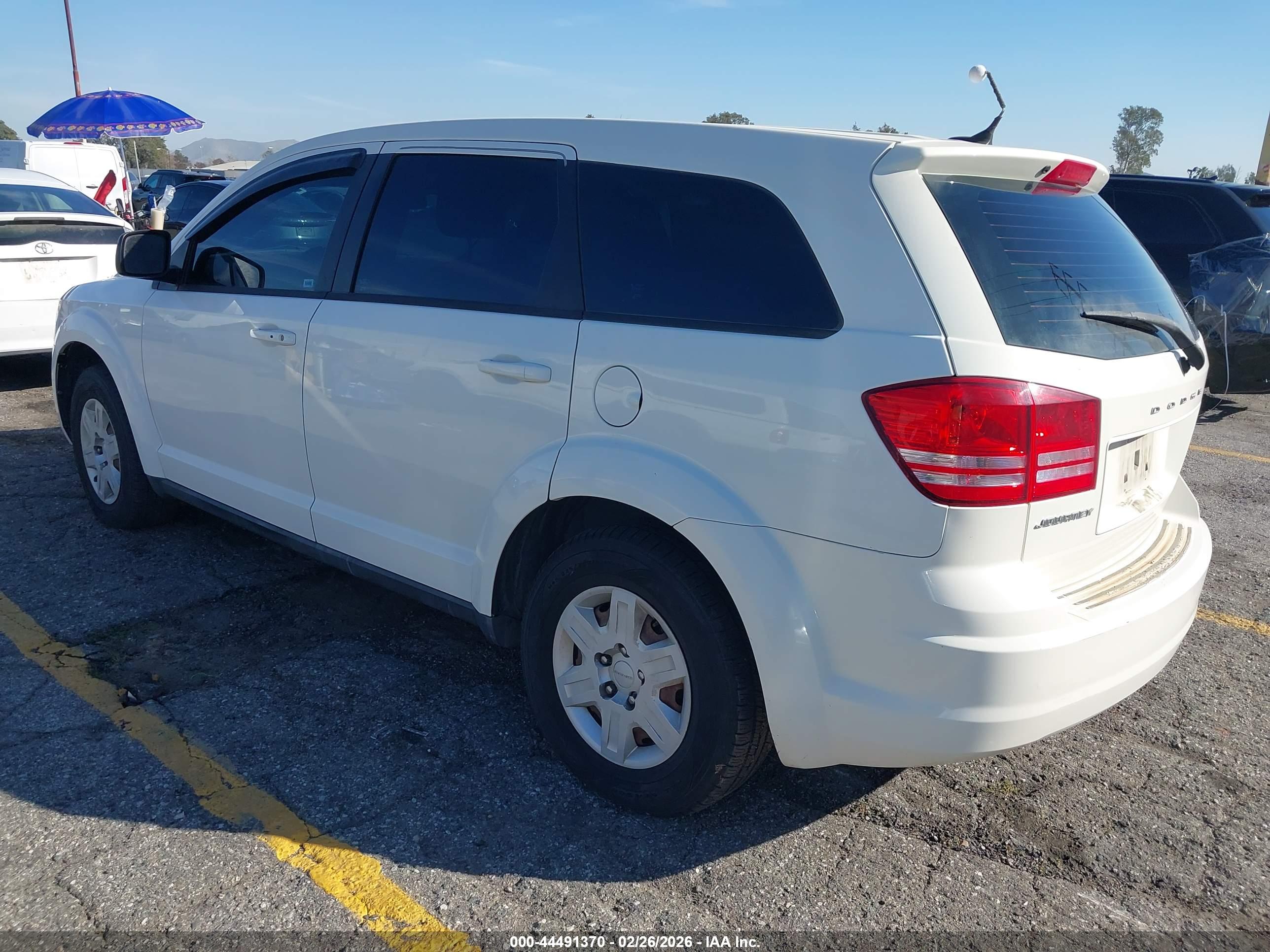 DODGE JOURNEY image 3