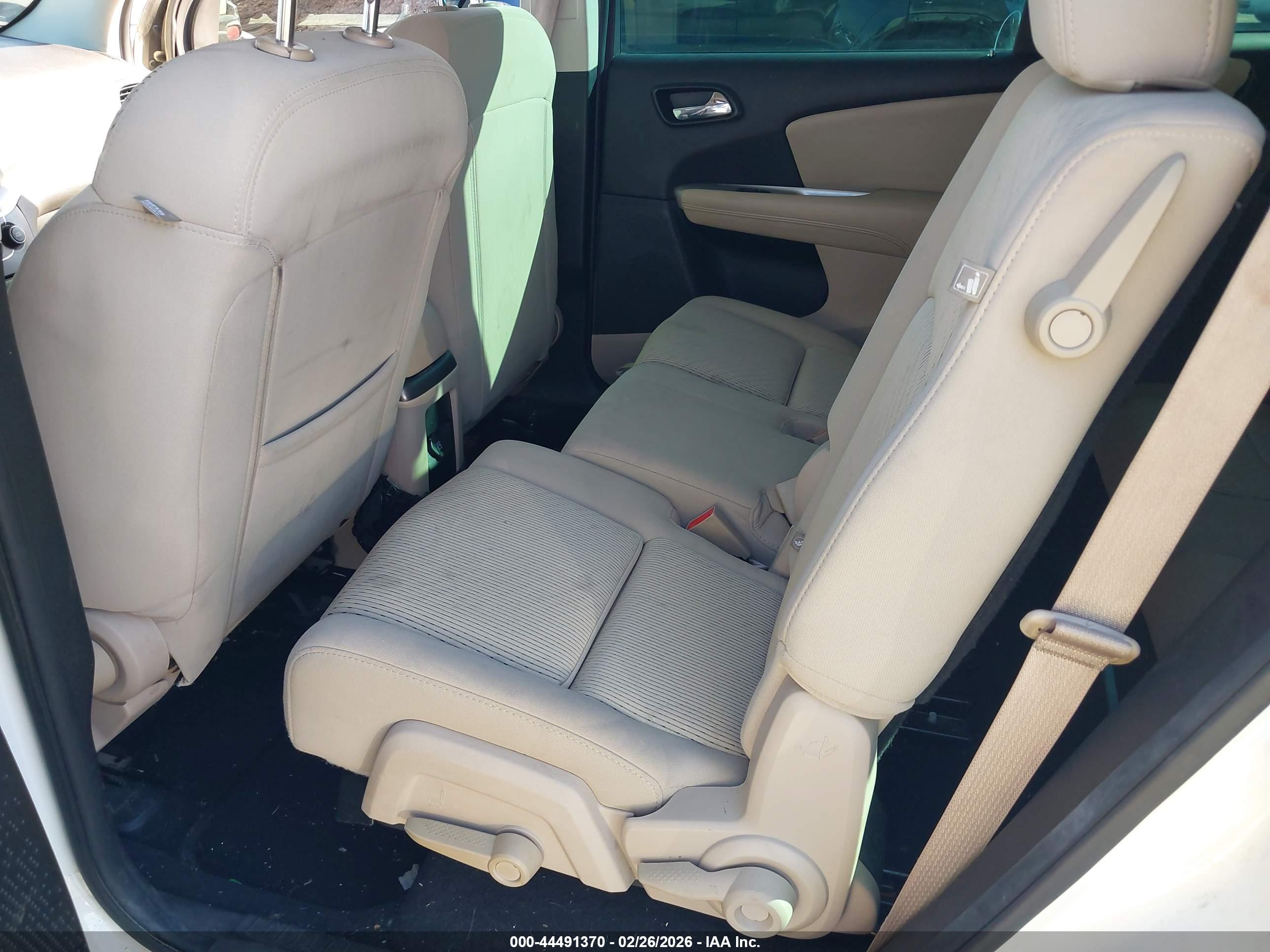 DODGE JOURNEY image 8