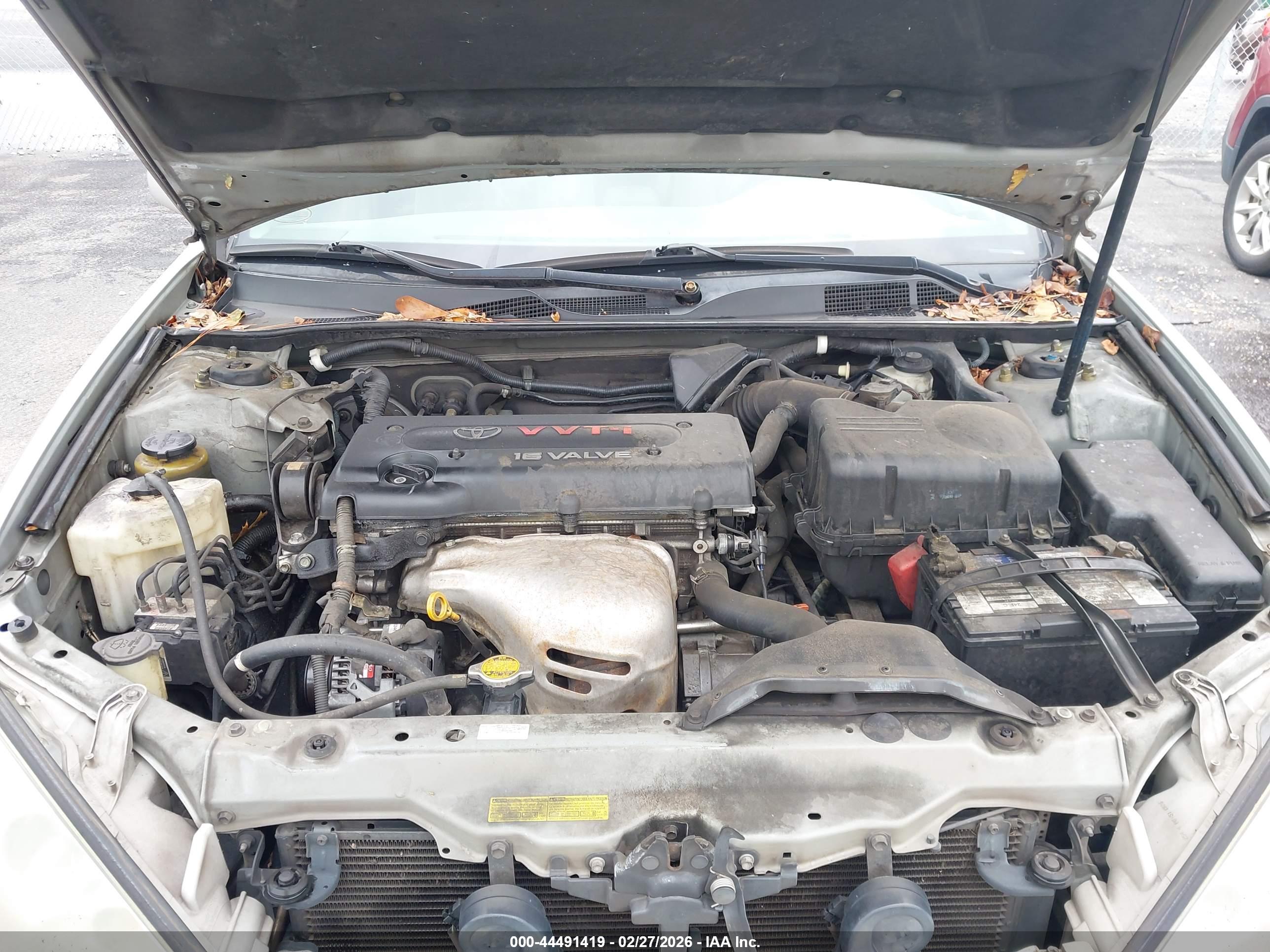 TOYOTA CAMRY image 10