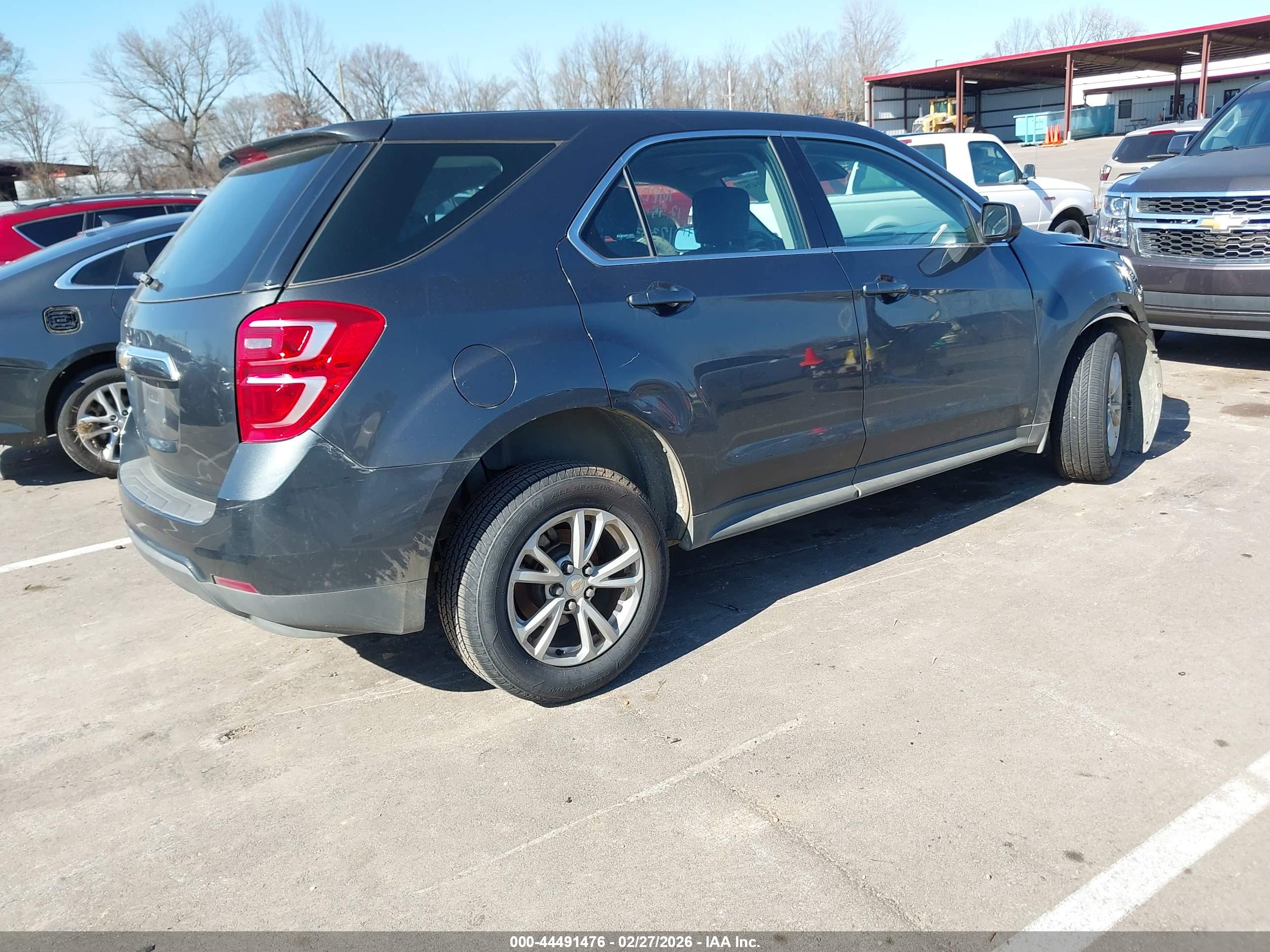 CHEVROLET EQUINOX image 4